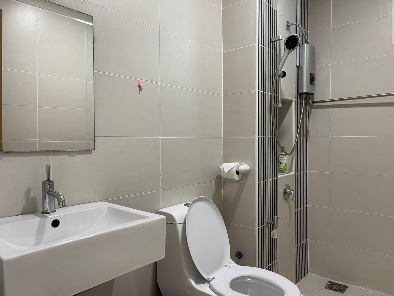 3Bed2Bath SkyLoft Bukit Indah JB