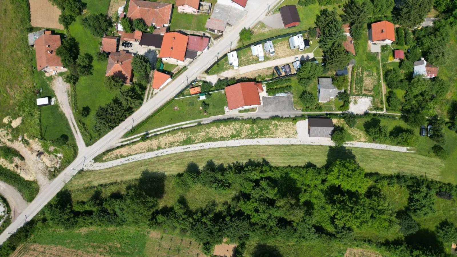 Sweet Home Visoko FREE PARKING, AC, RENT A CAR