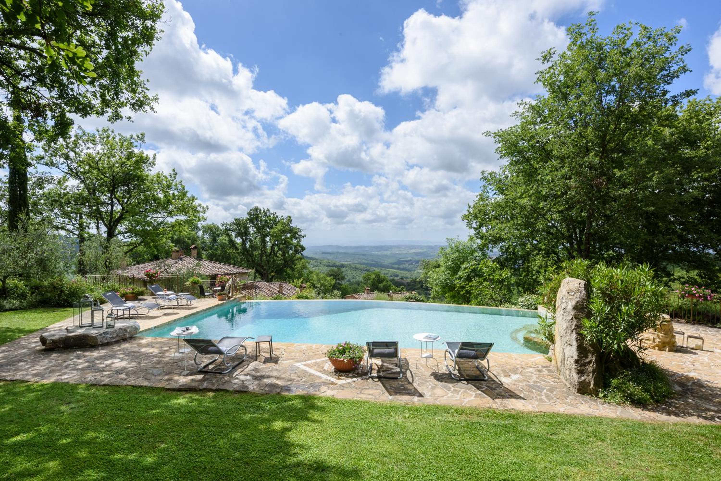Villa Tregole by Mmega view 3