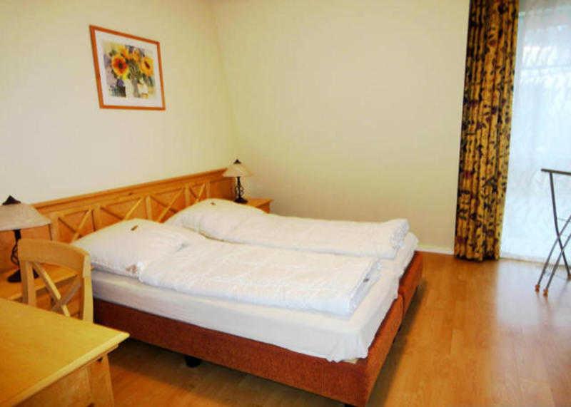 Hinter dem Rathaus - Haus Ostseekrabbe