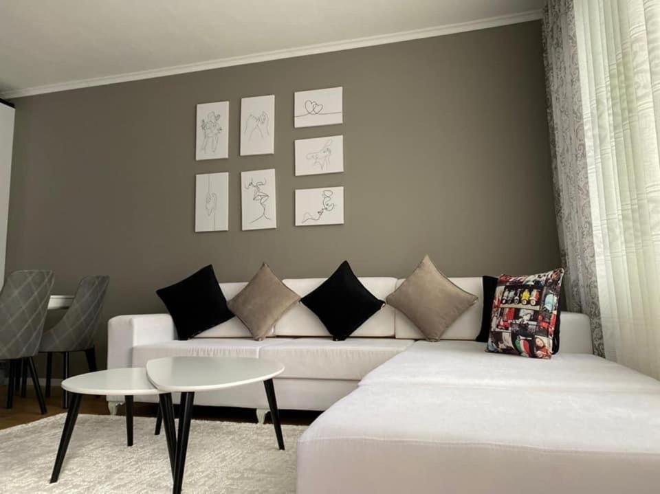 Belle Apartment