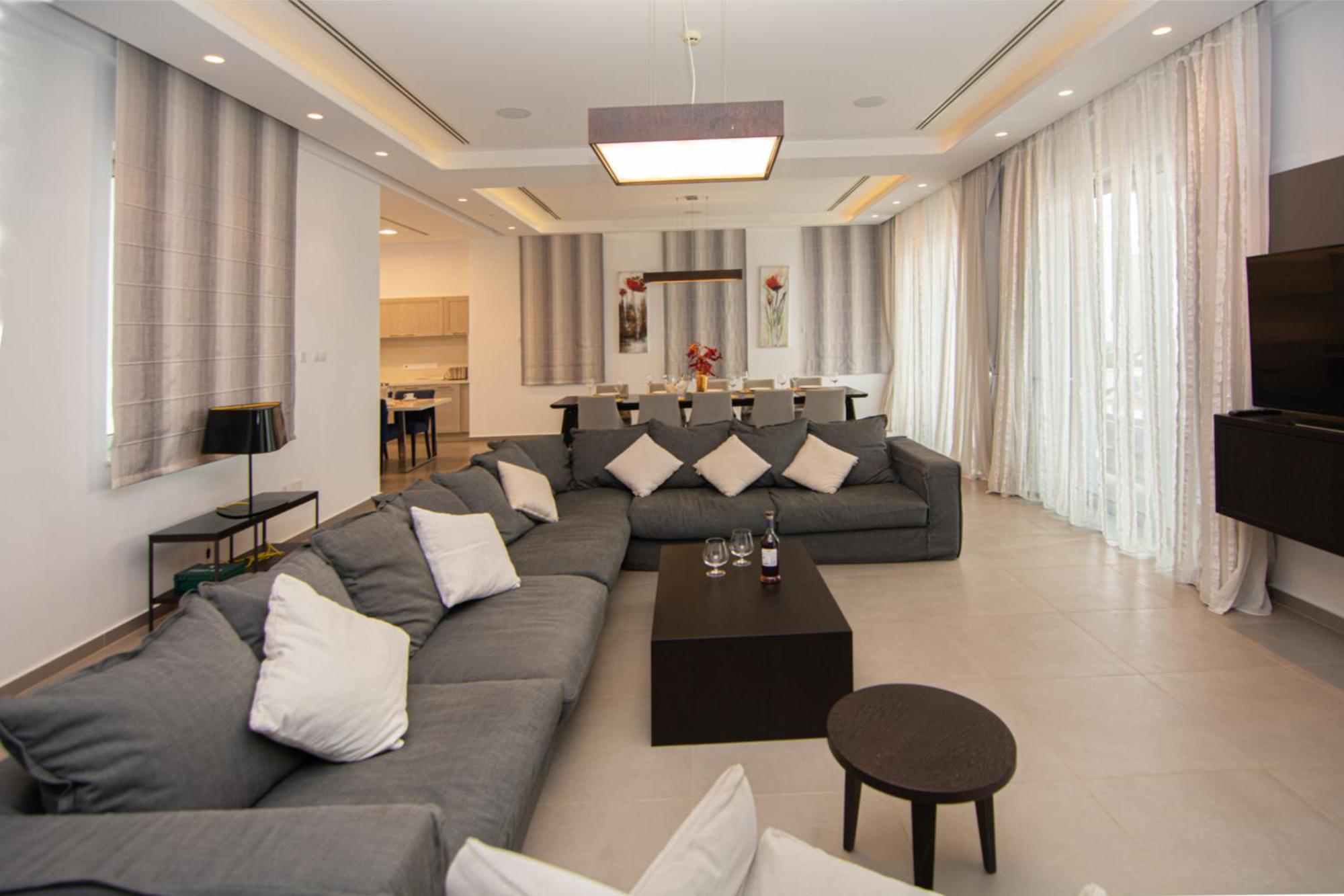 Seafront Villa Layla by Ruidoso Luxury