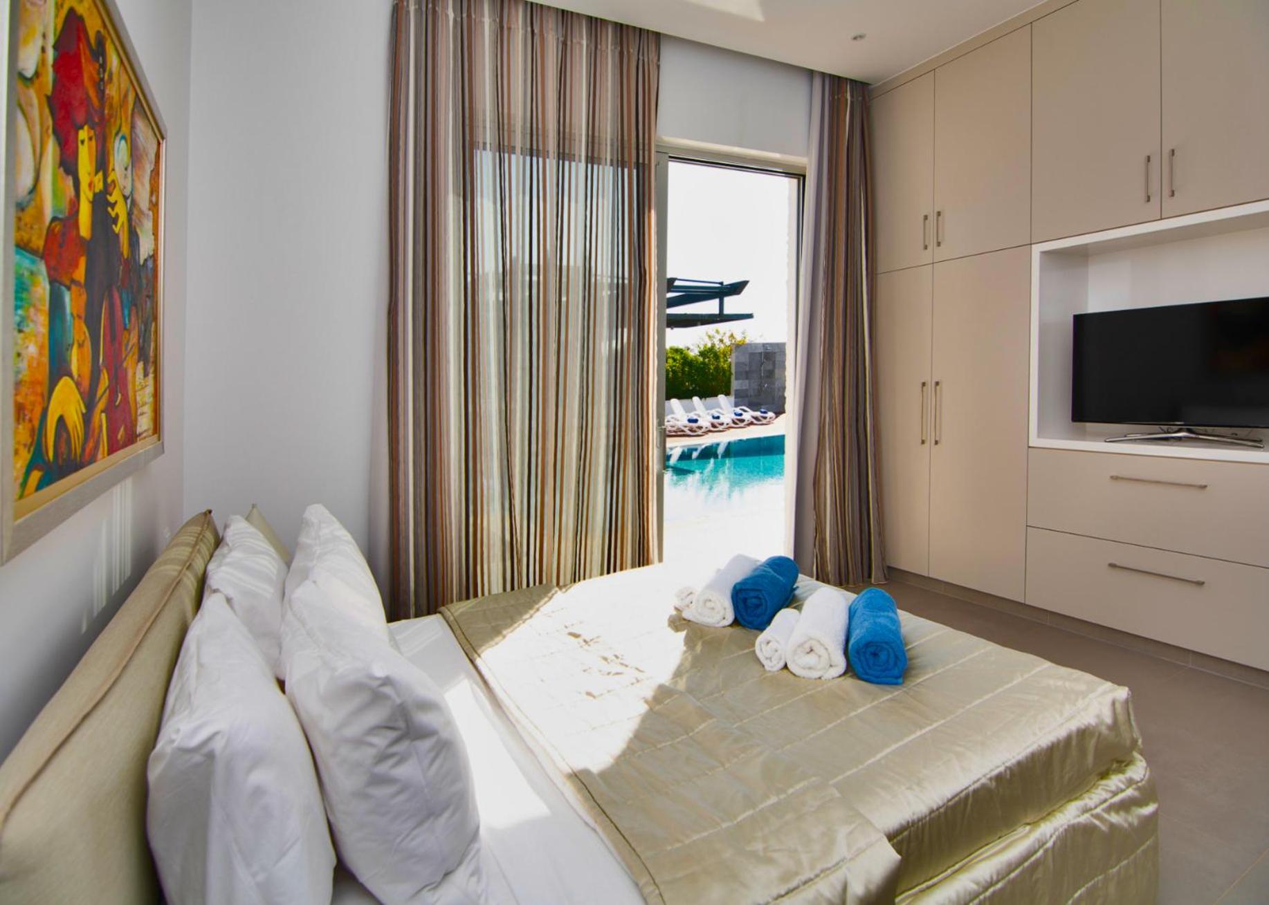 Seafront Villa Layla by Ruidoso Luxury
