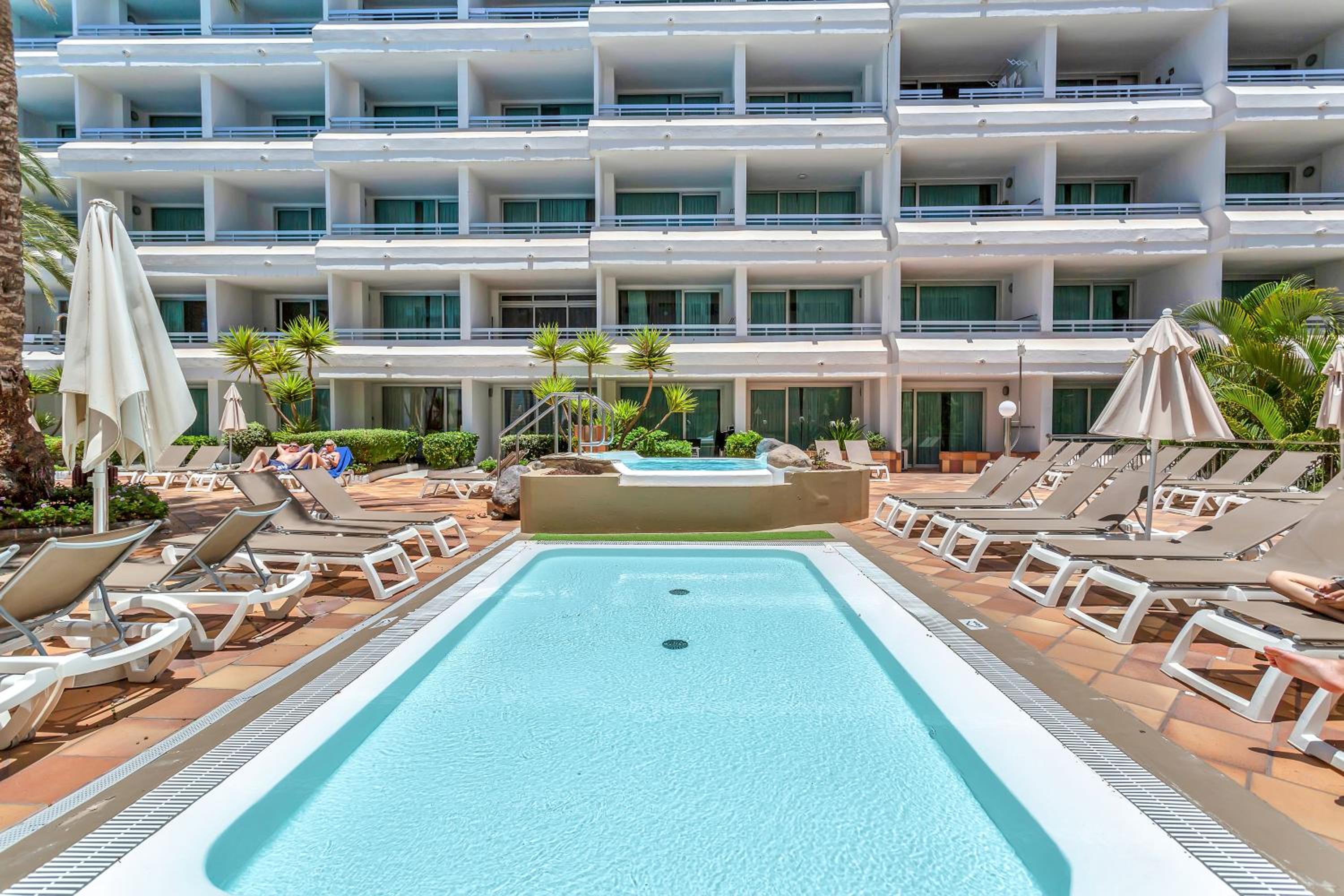 Apartamento Hotel Y Playa photo 4