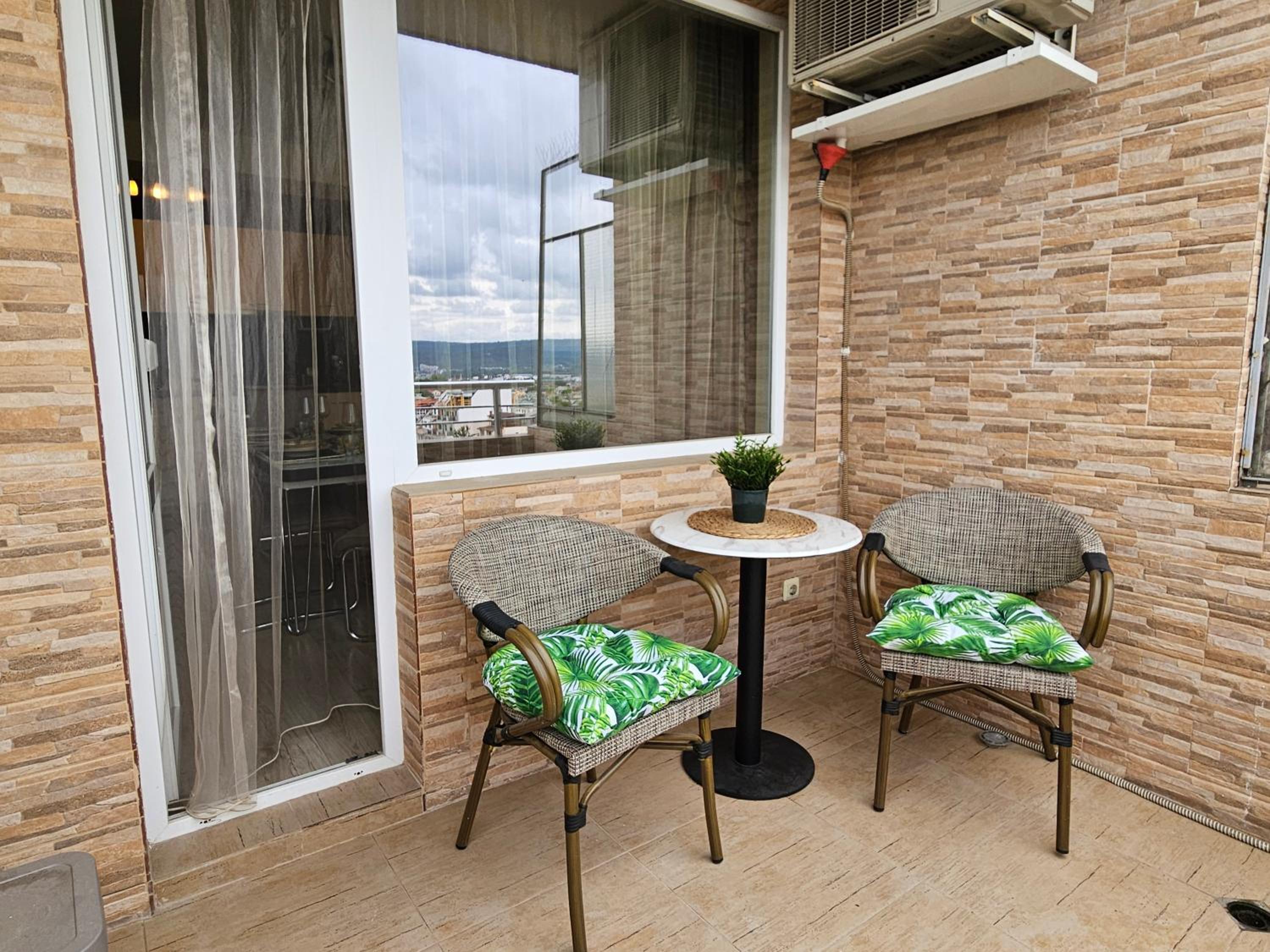 balance & terrace
