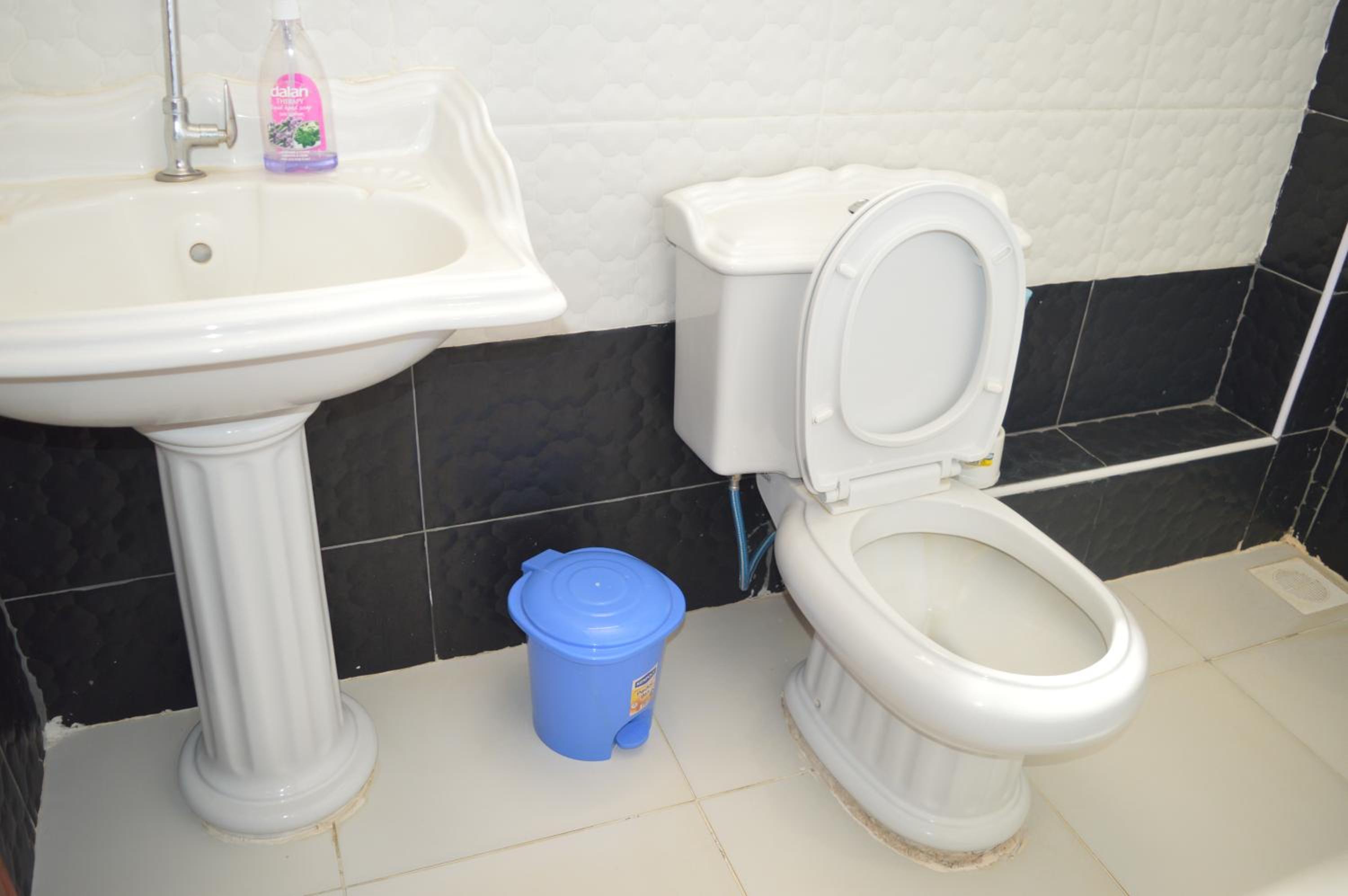 Roma Stays - Unique 1 bedroom at Lifestyle Residency near Luke Hotel along Thika Road view 4