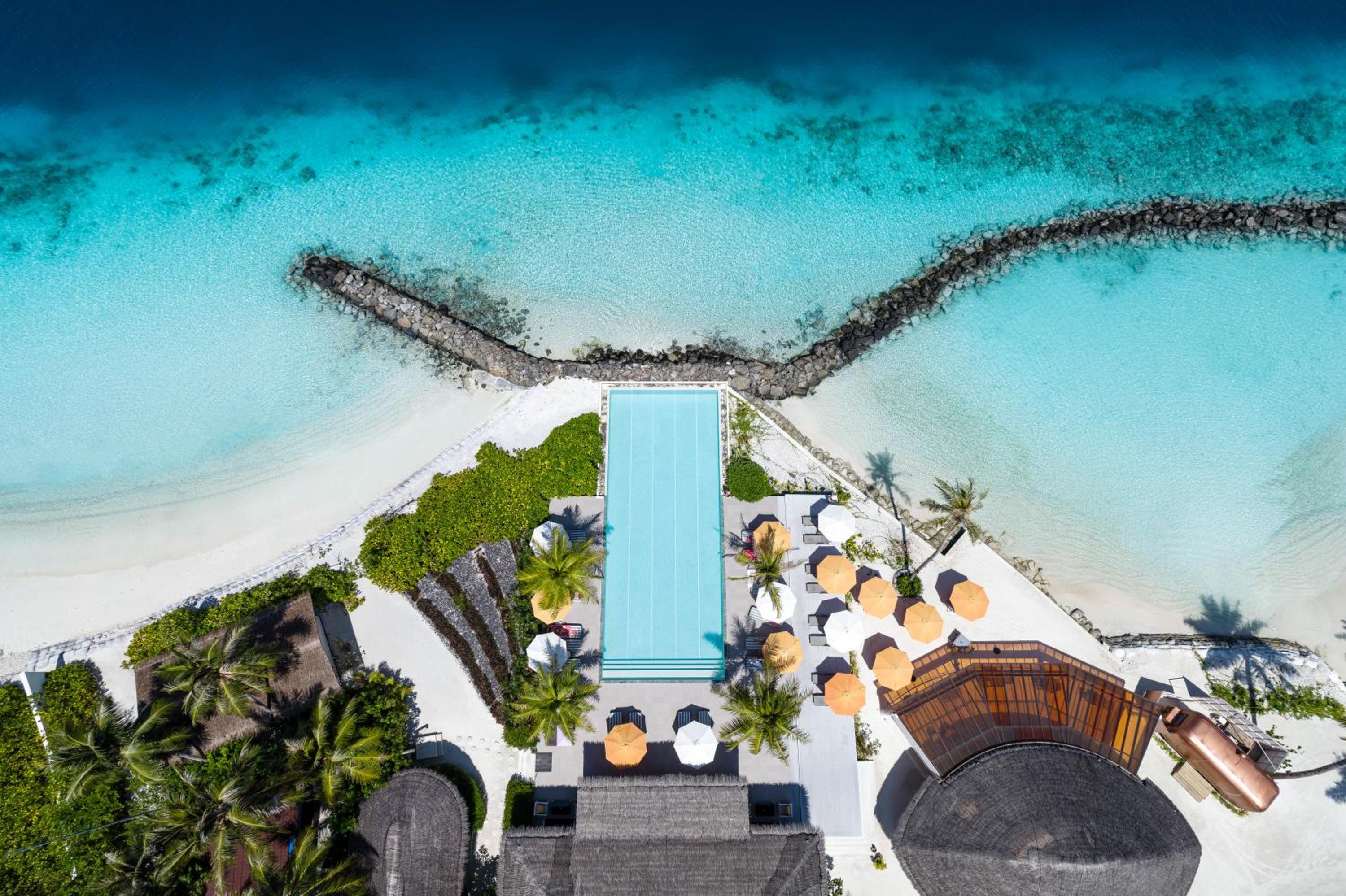 OBLU SELECT Lobigili - Premium All-Inclusive with Free Transfers photo 4