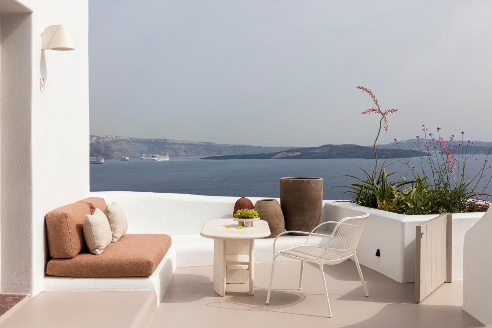 Oia Vacations - Canaves Ena - Small Luxury Hotels of the World - Property Image 15
