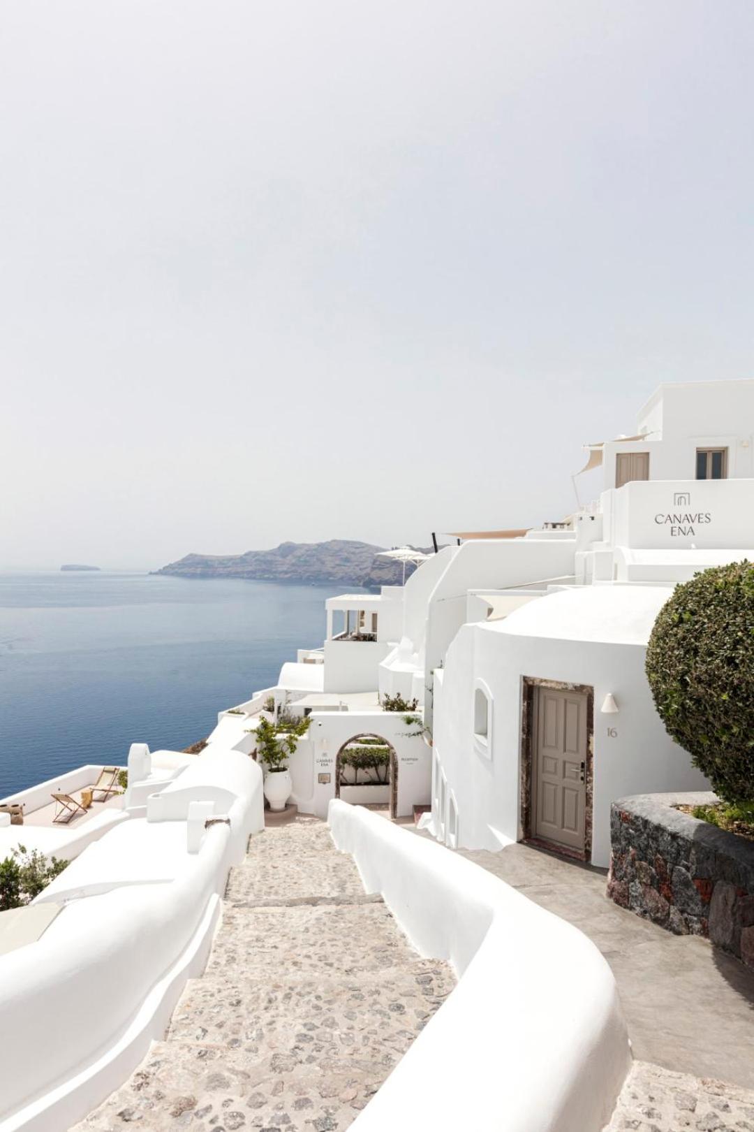 Oia Vacations - Canaves Ena - Small Luxury Hotels of the World - Property Image 26