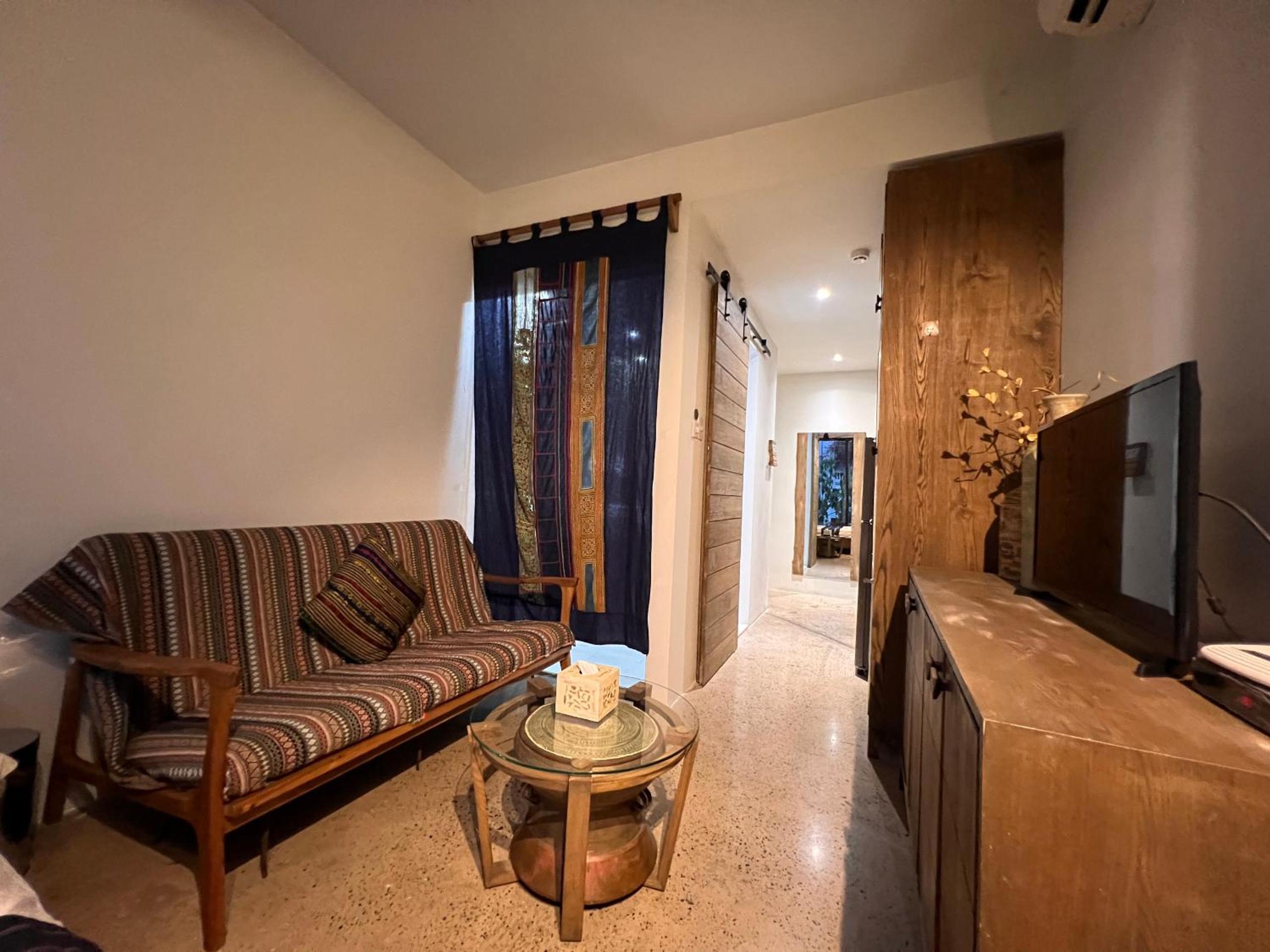VIETLIFE Hotel & Apartment - Free Cinema