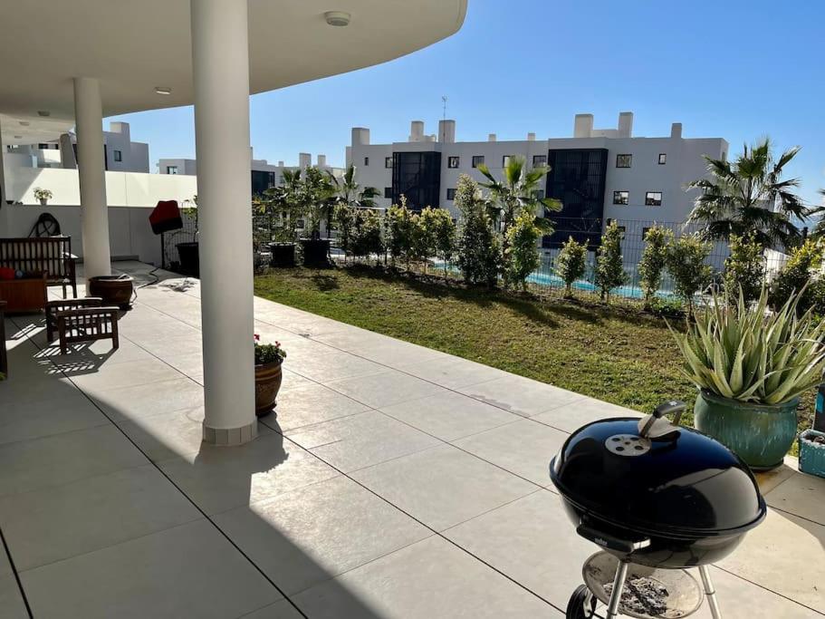Family Mountain Sea Condo Malaga