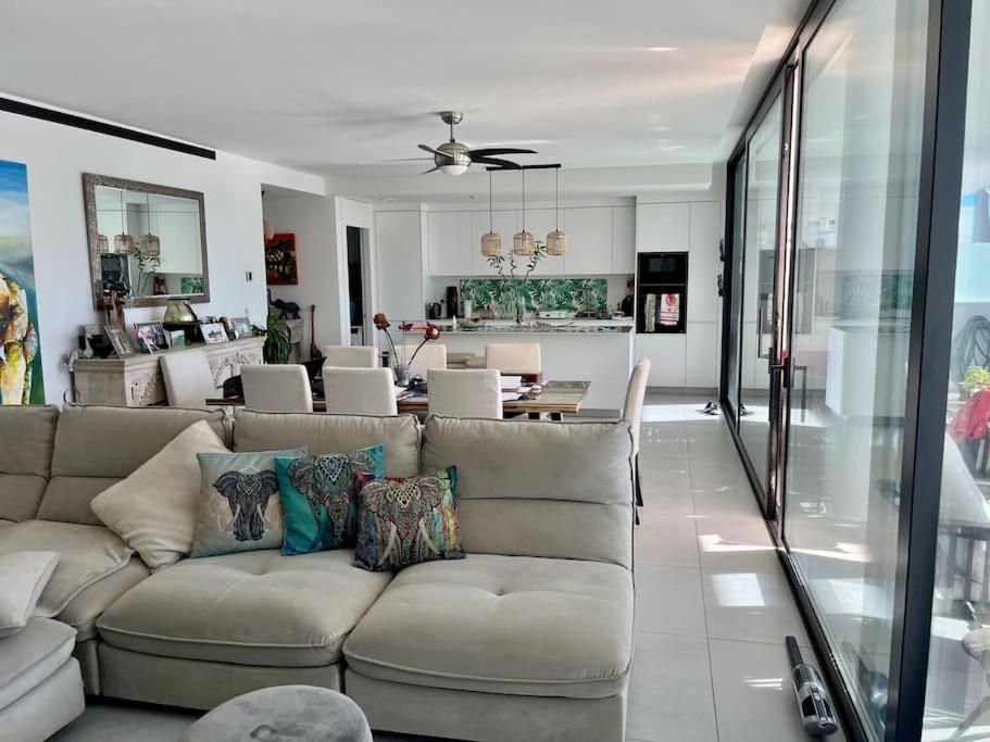 Family Mountain Sea Condo Malaga