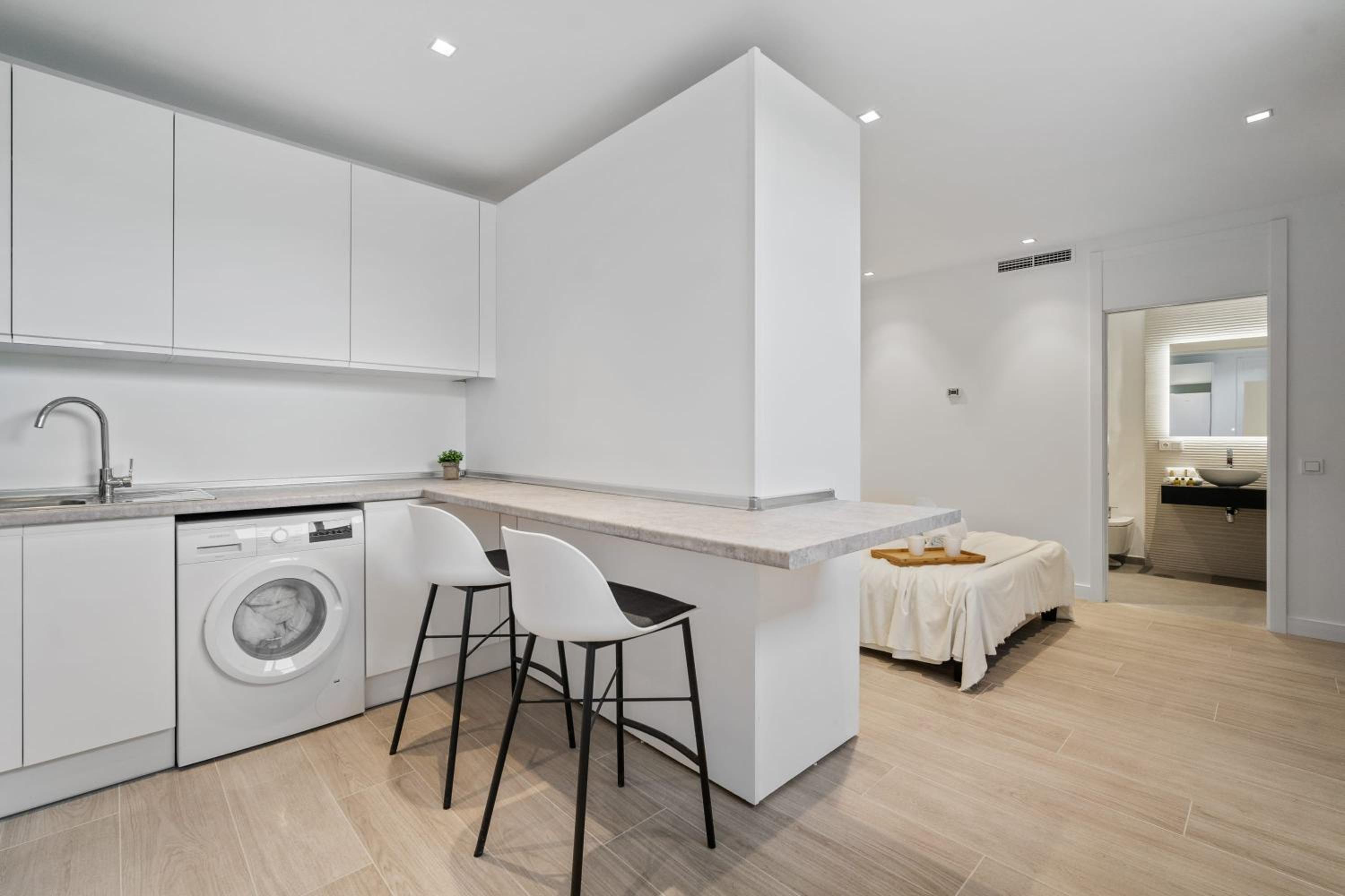 Villa Sandie Front Golf Cinema Room Sauna Jacuzzi Kids Playground