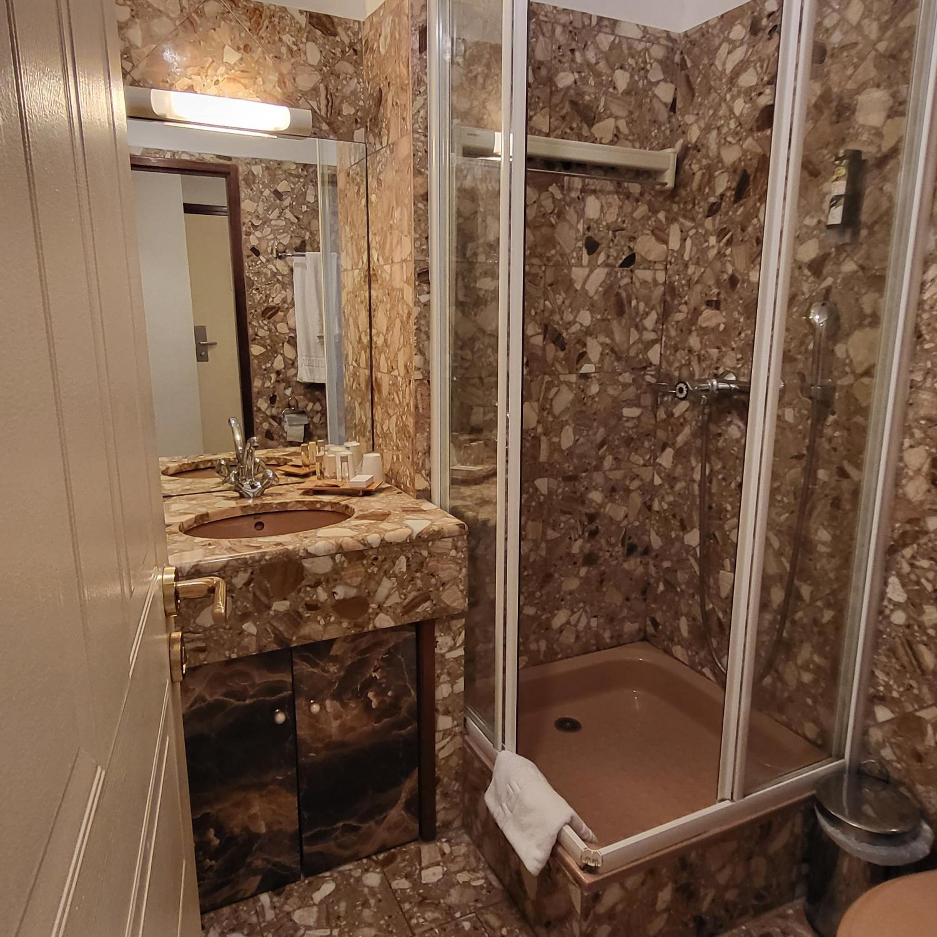 Brides-les-Bains Vacations - Hotel Amelie - Property Image 3