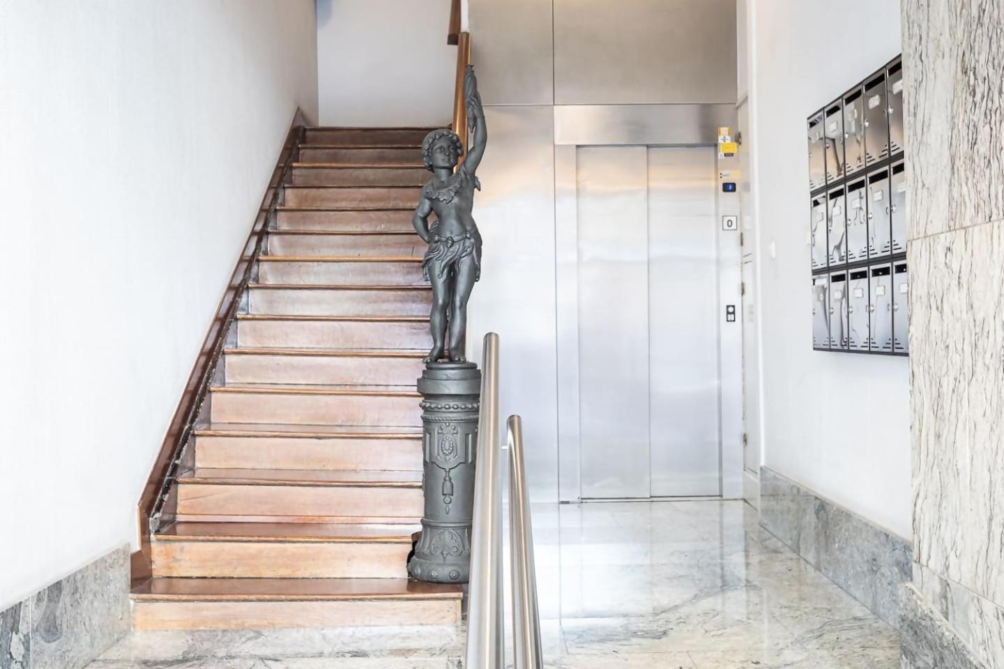 "La Bella Easo" new, ac, design, near La Concha