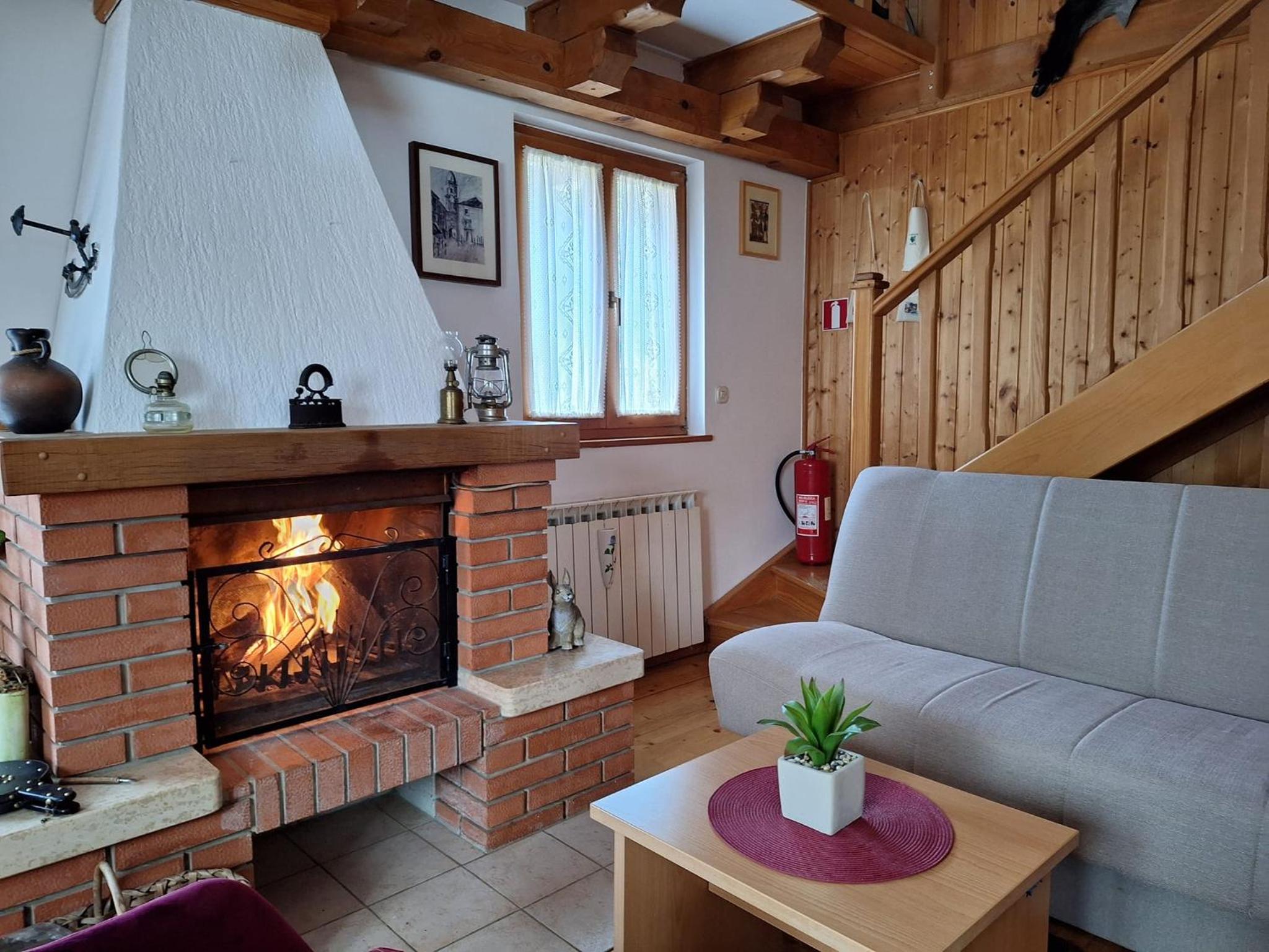 Kuća za odmor Family Fužine view 3