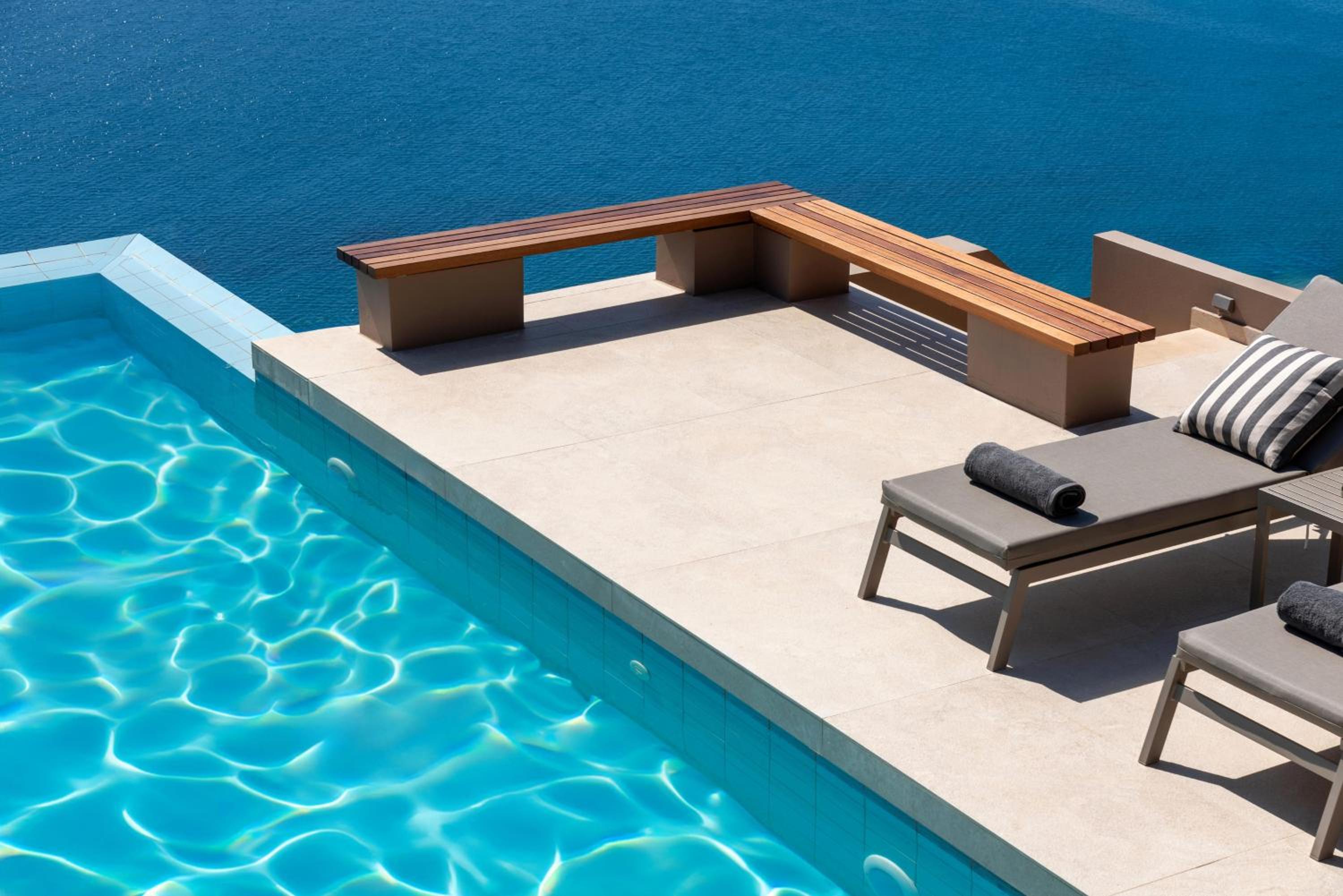 NOTIKO villas