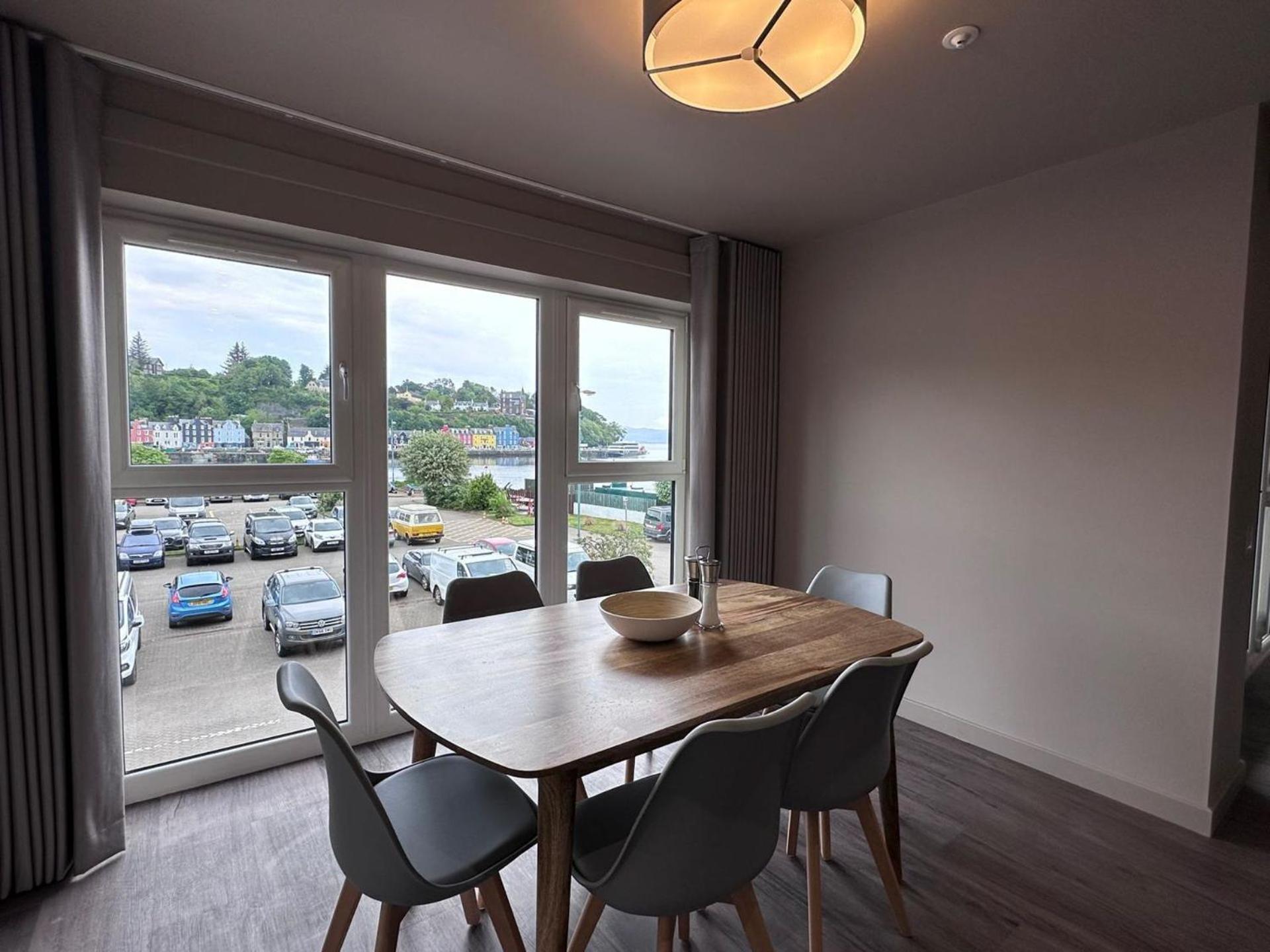 Harbourside Apartment No 2