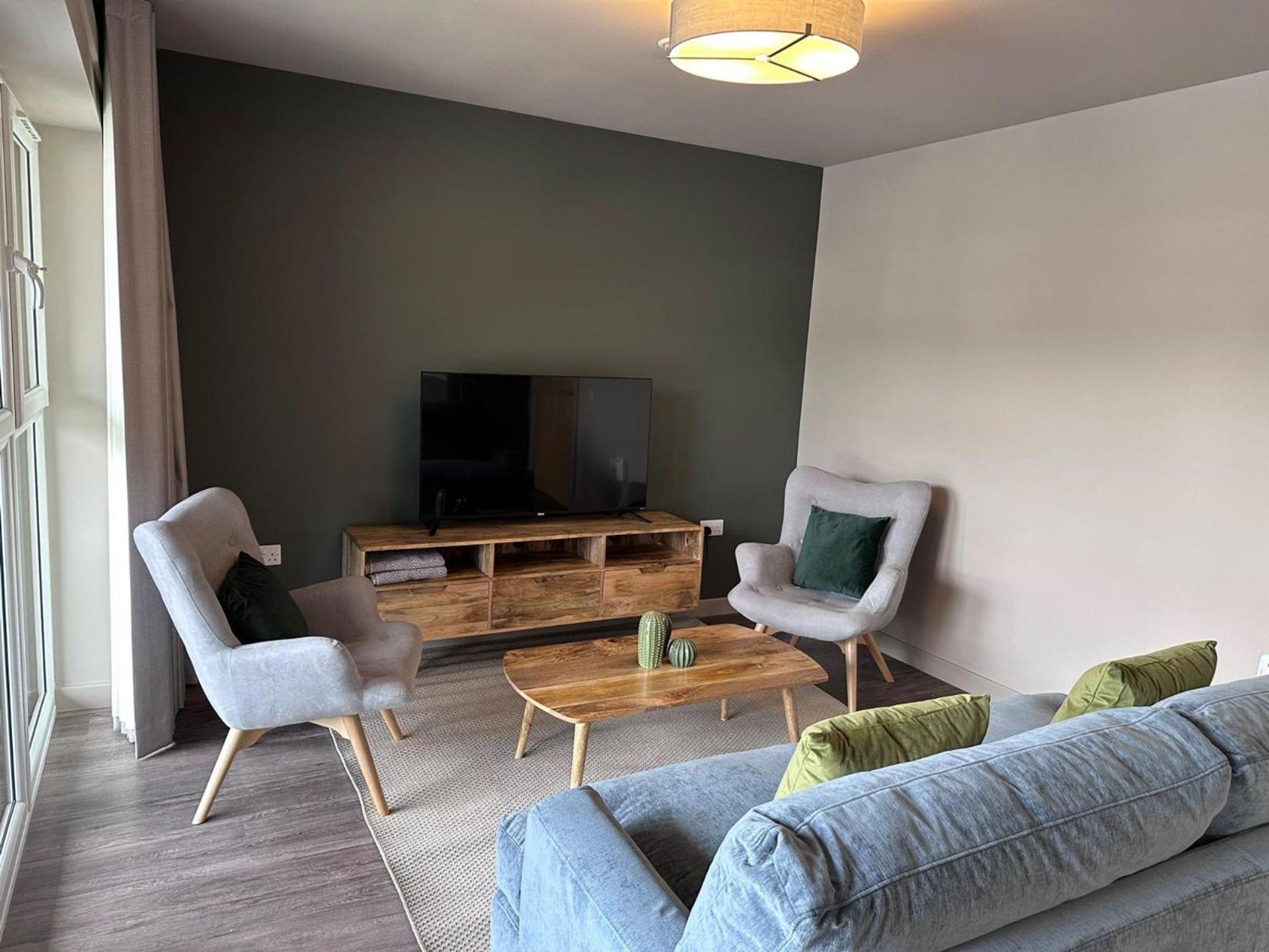 Harbourside Apartment No 2