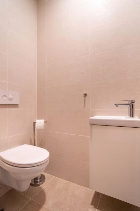 Patronka Apartments - Stylish apartment with a spacious terrace view 5