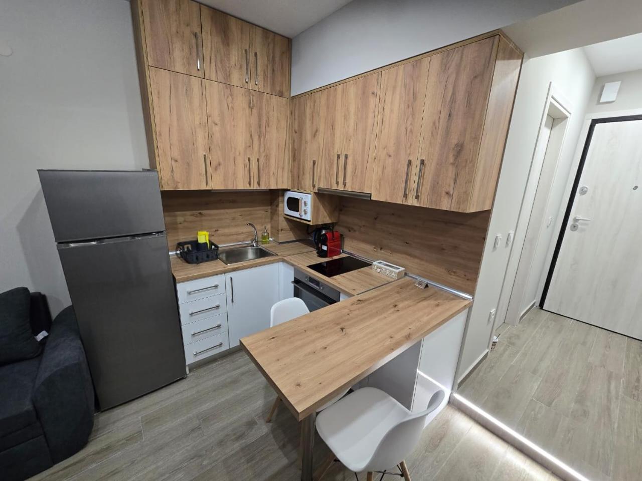 GREKO HOME 2 WITH FREE PRIVATE PARKINg photo 3