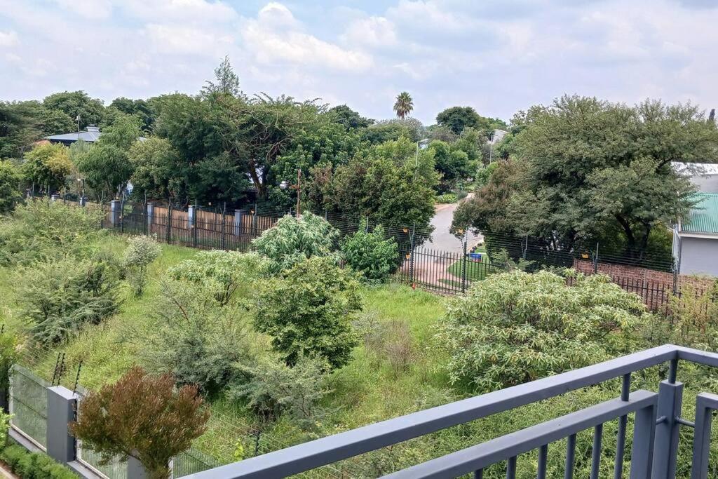 Deep Blue 2 Bed Apartment in an estate