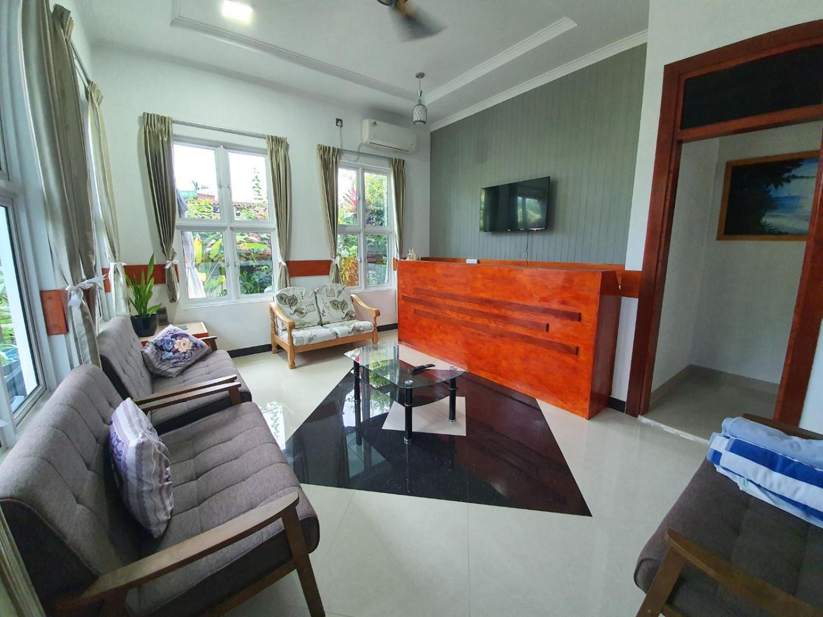 Utheemu Bahaaru Inn