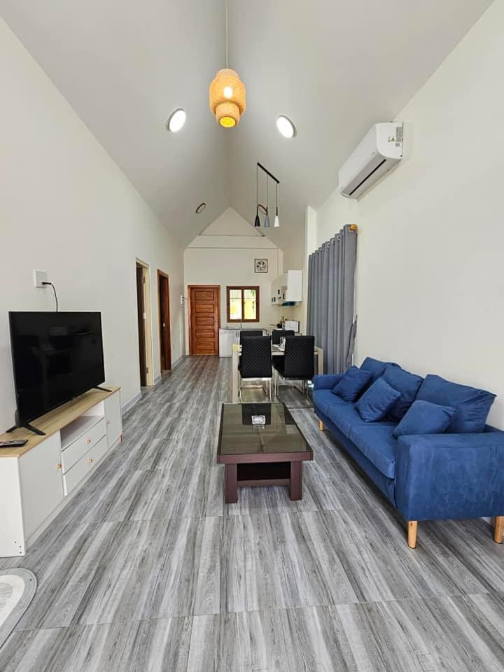 S Villa view 3