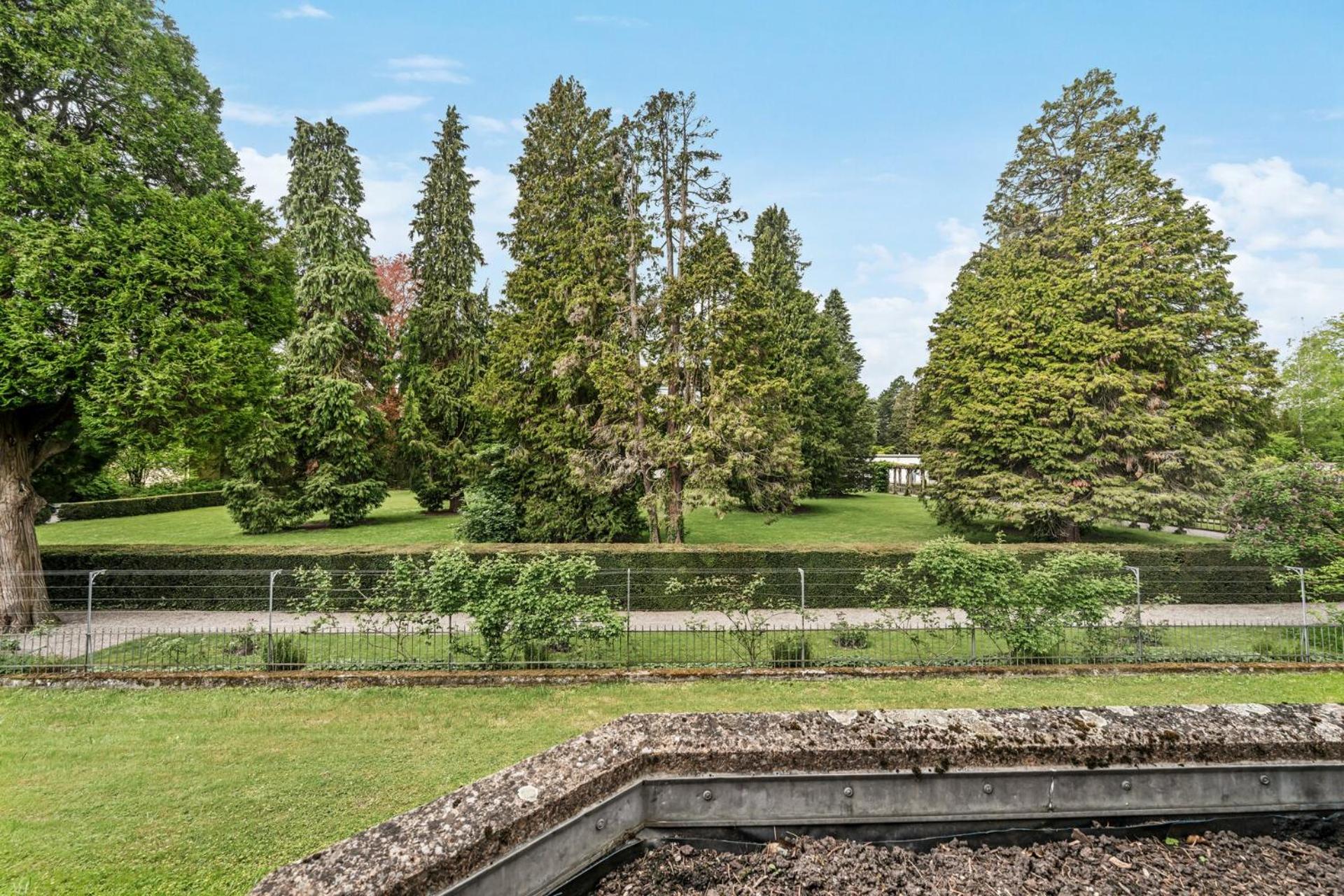 Chic Apartment Near Zurich Center