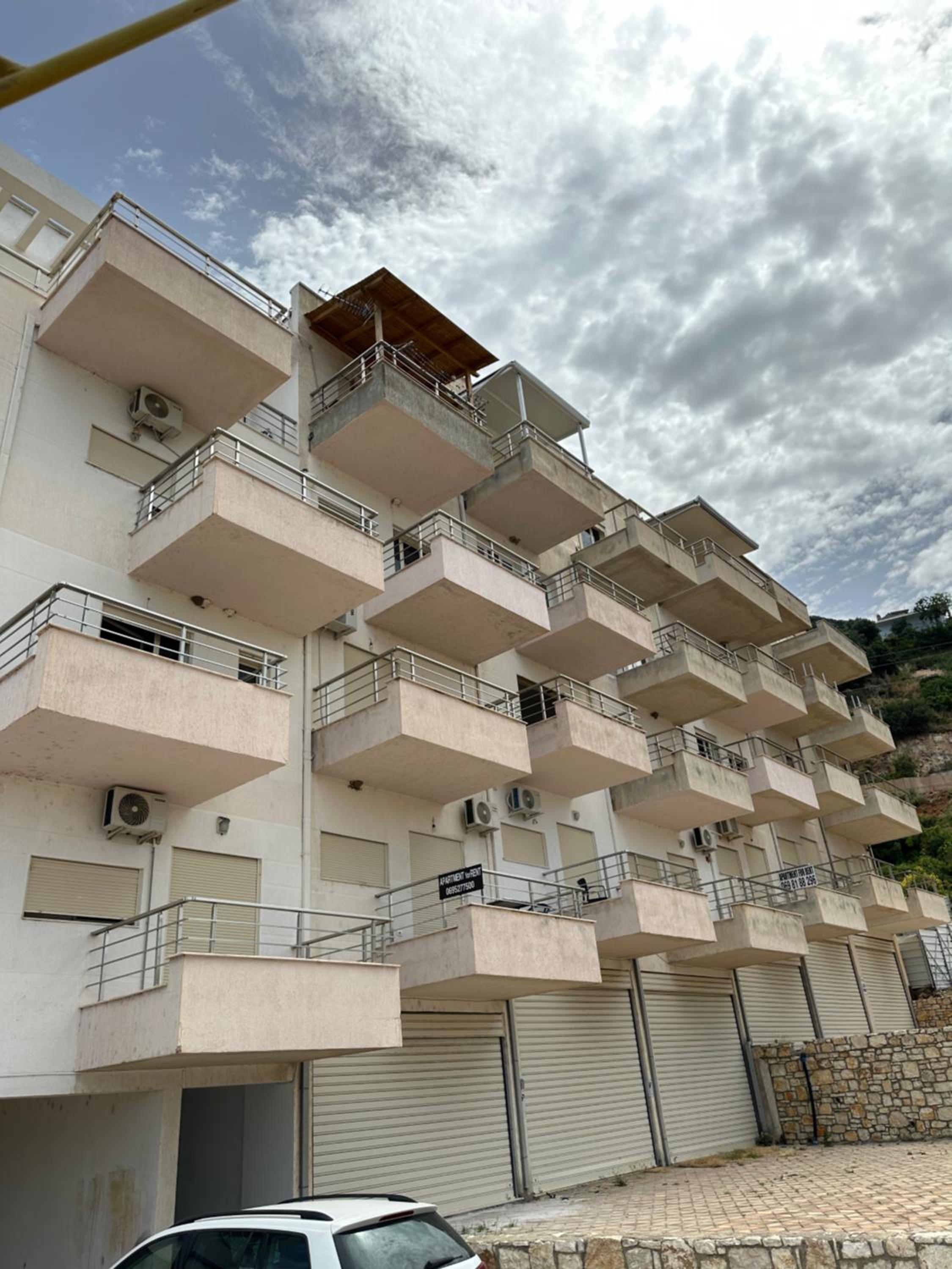 Halilaj apartament