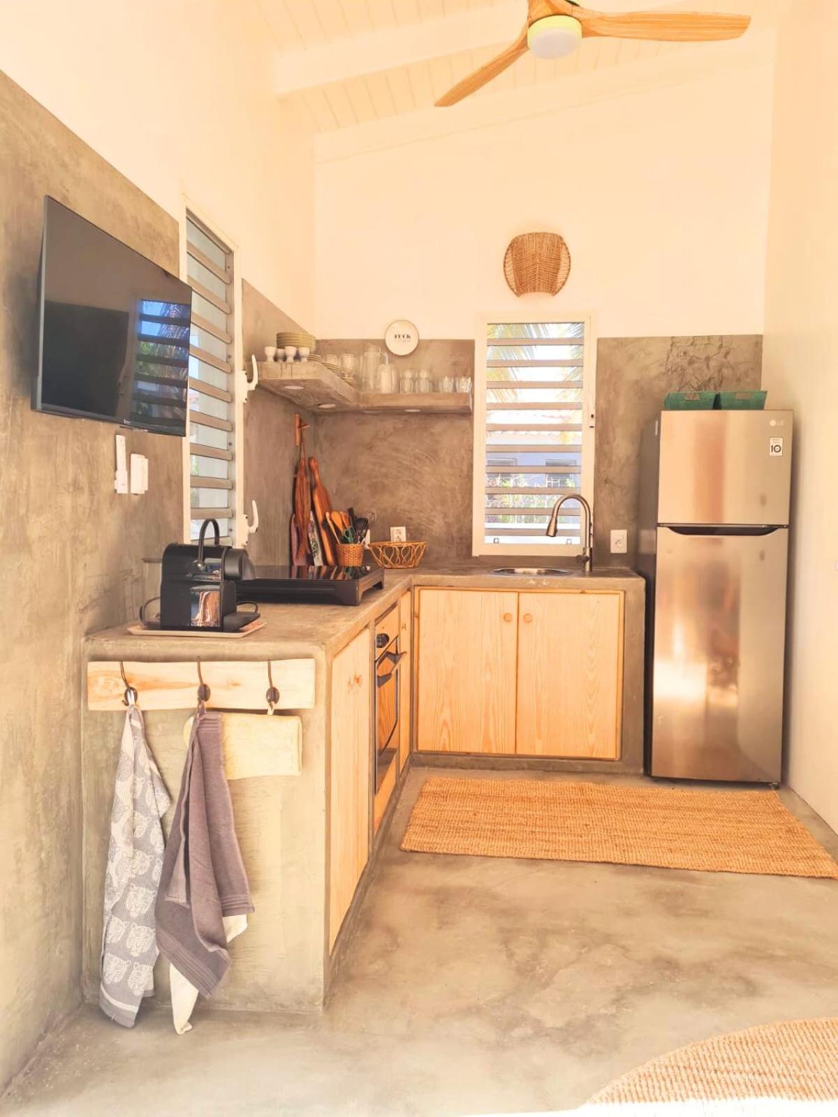 12 Casa Hermanito