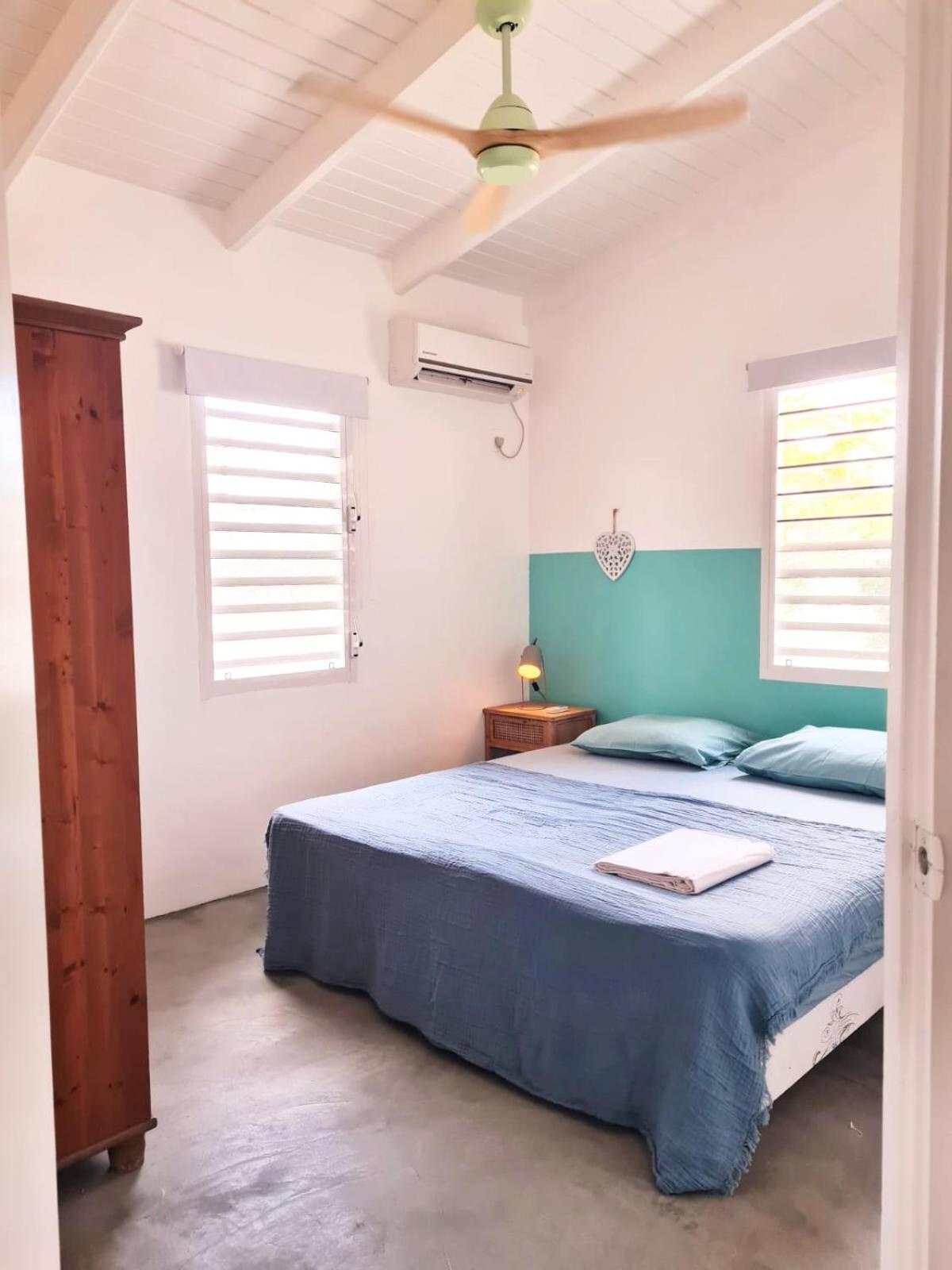 12 Casa Hermanito