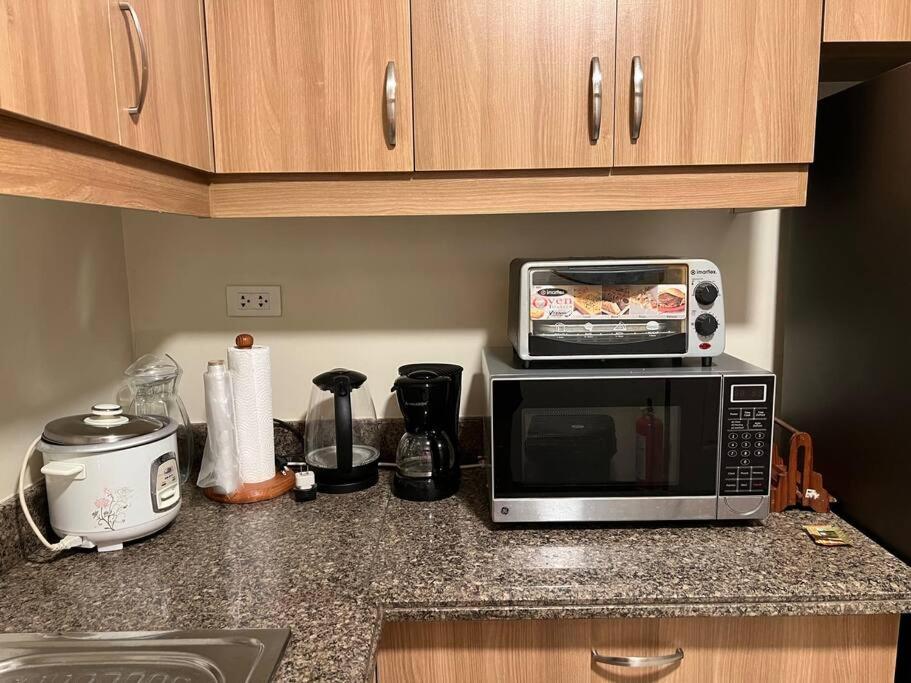 2-bedroom with Balcony in a Resort Setting - H Ivory view 5