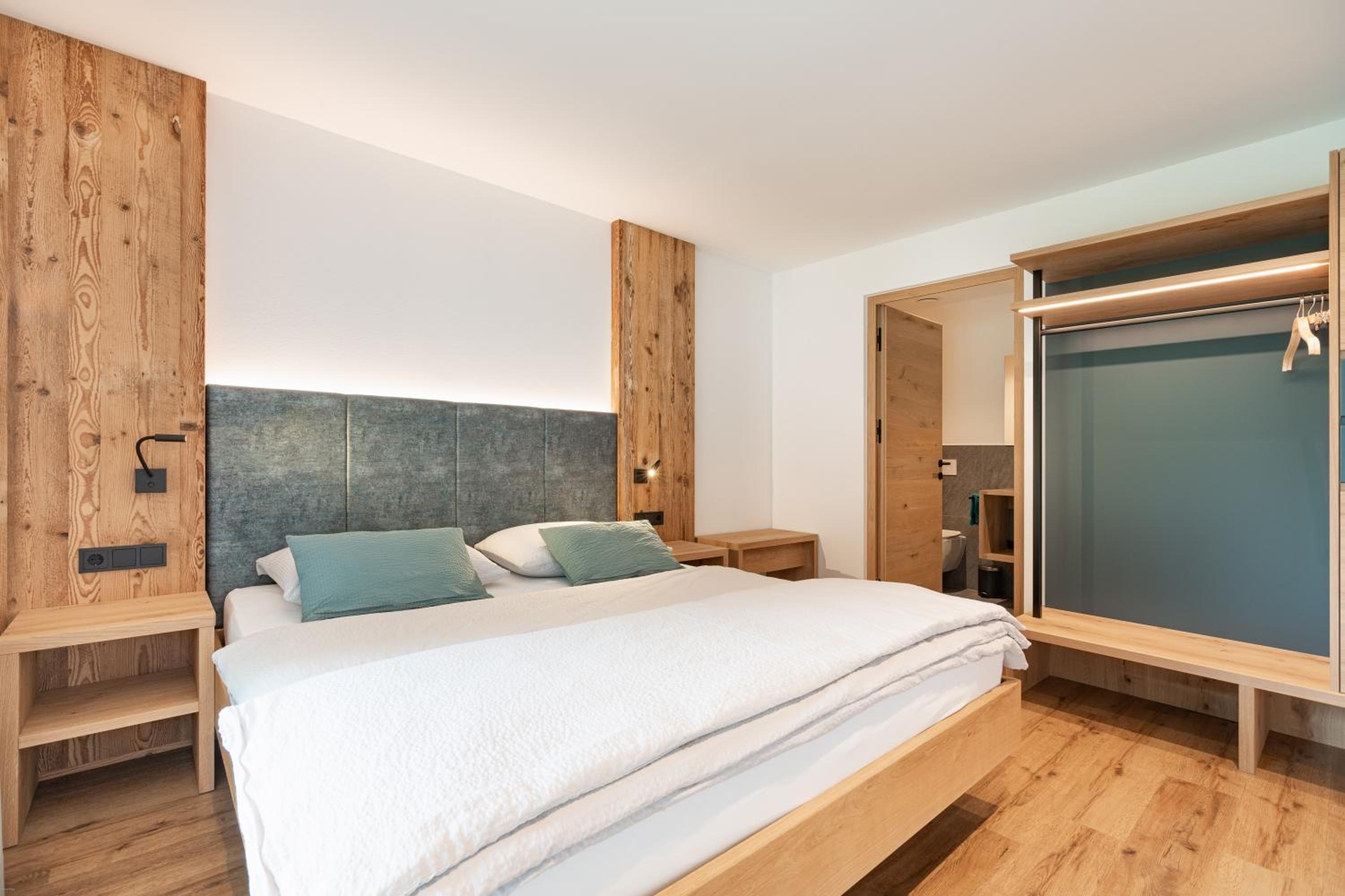 Linhea Apartments
