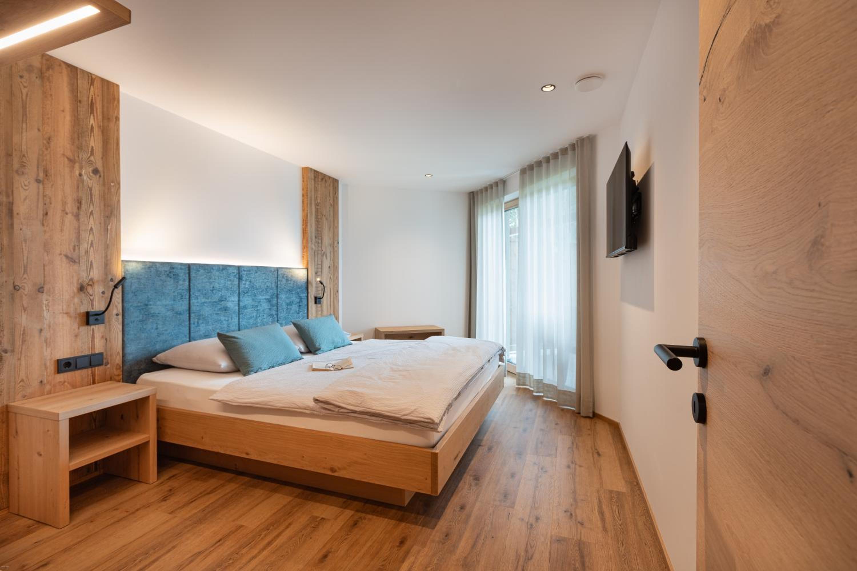 Linhea Apartments