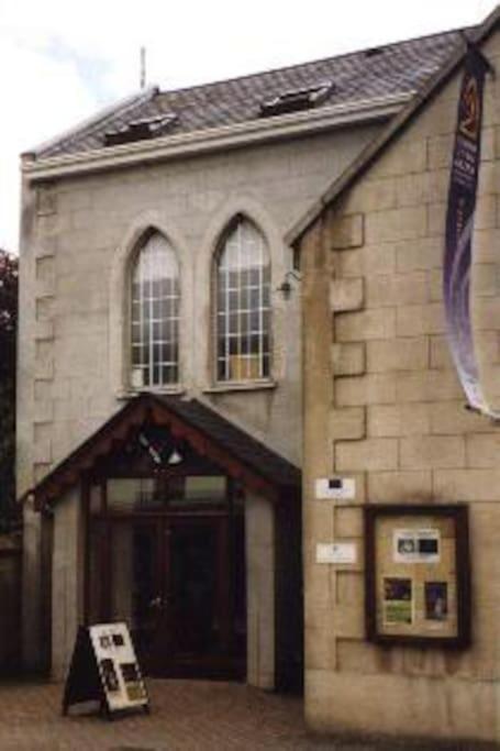 Photo 8