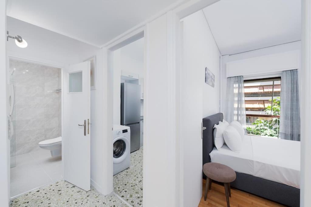 Sea Breeze 2 bedroom Apartment - 10 min walk to beach