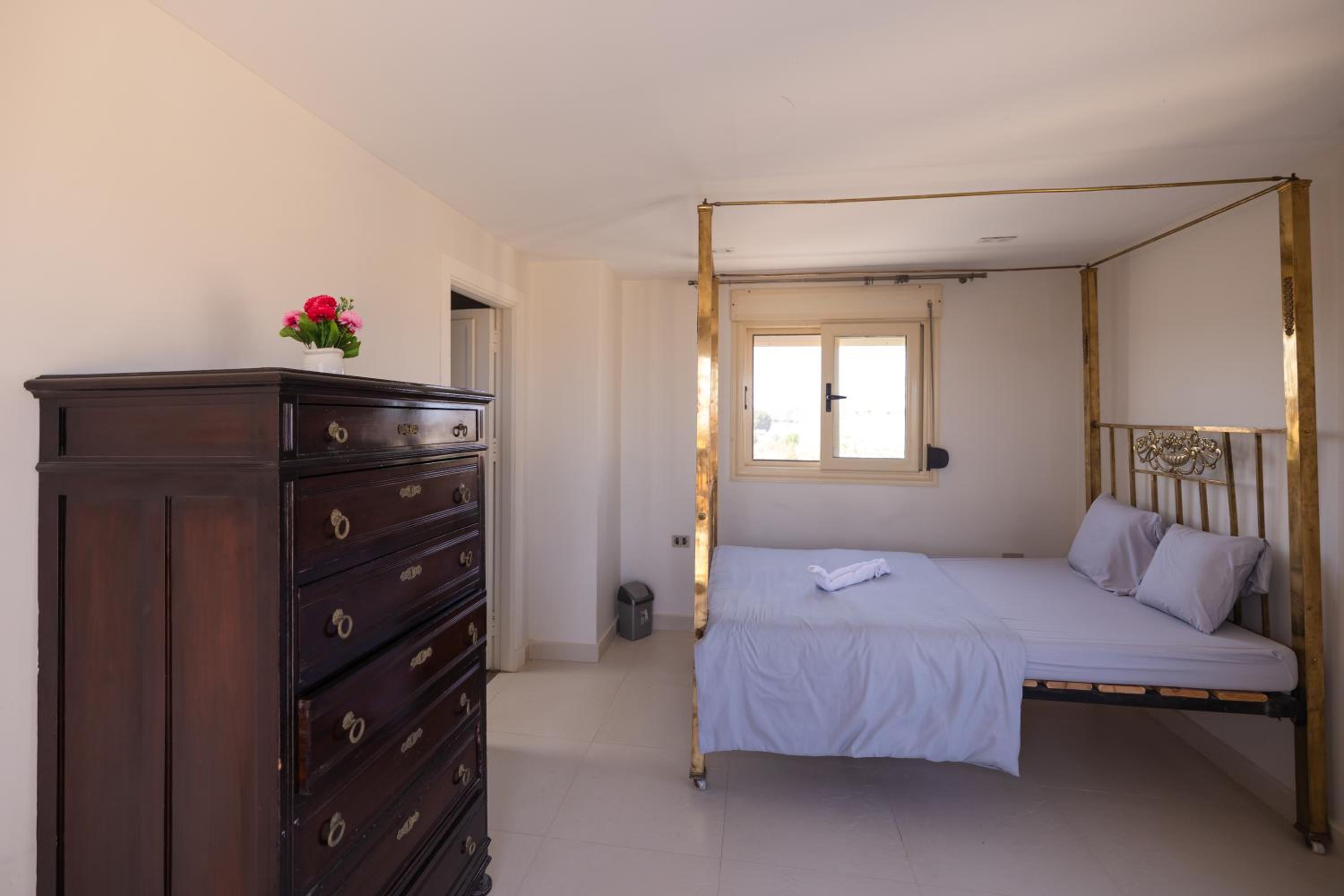 3BRs Beachside with Penthouse and stunning Seaview l EINBAY