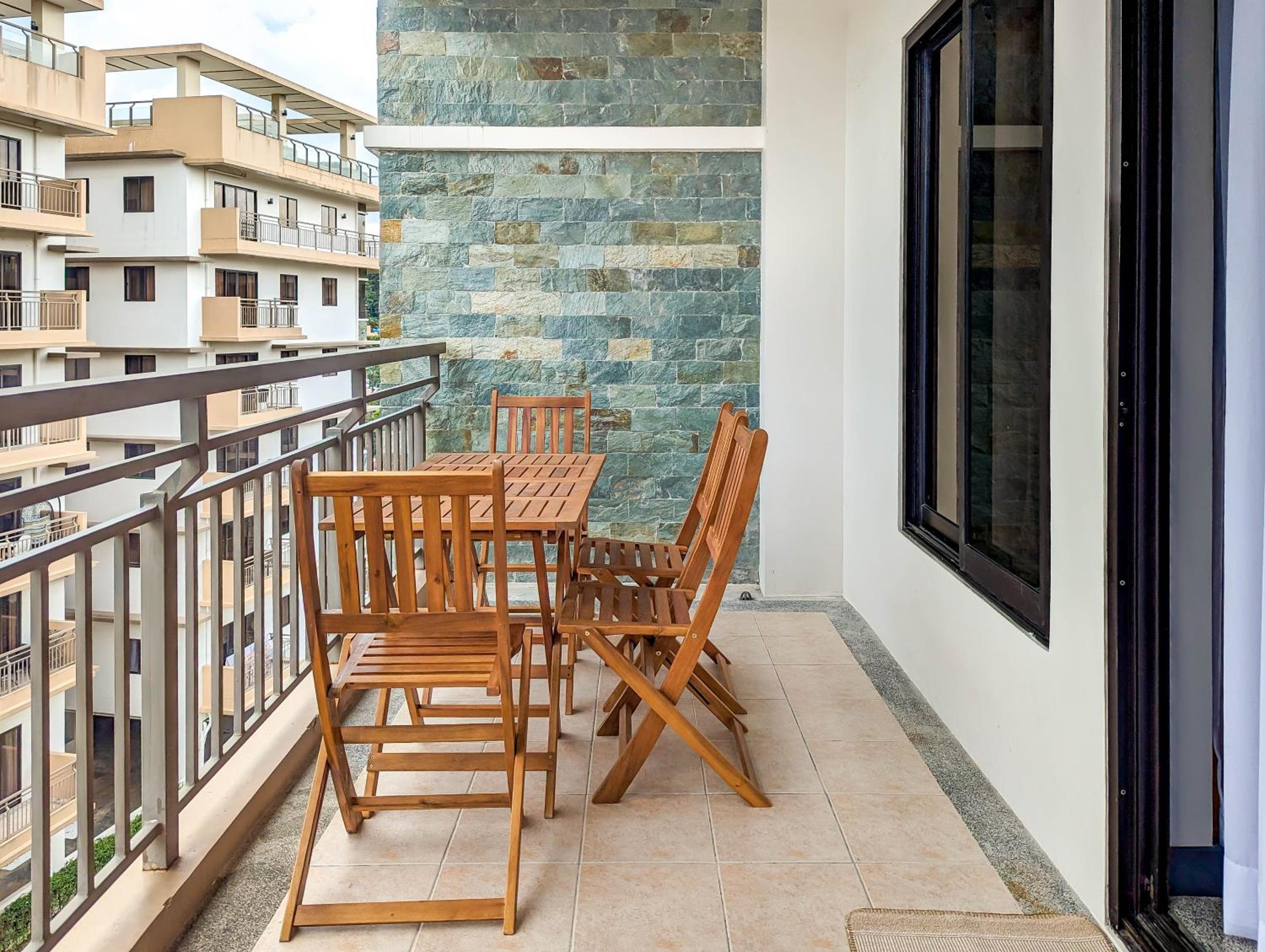 balance & terrace