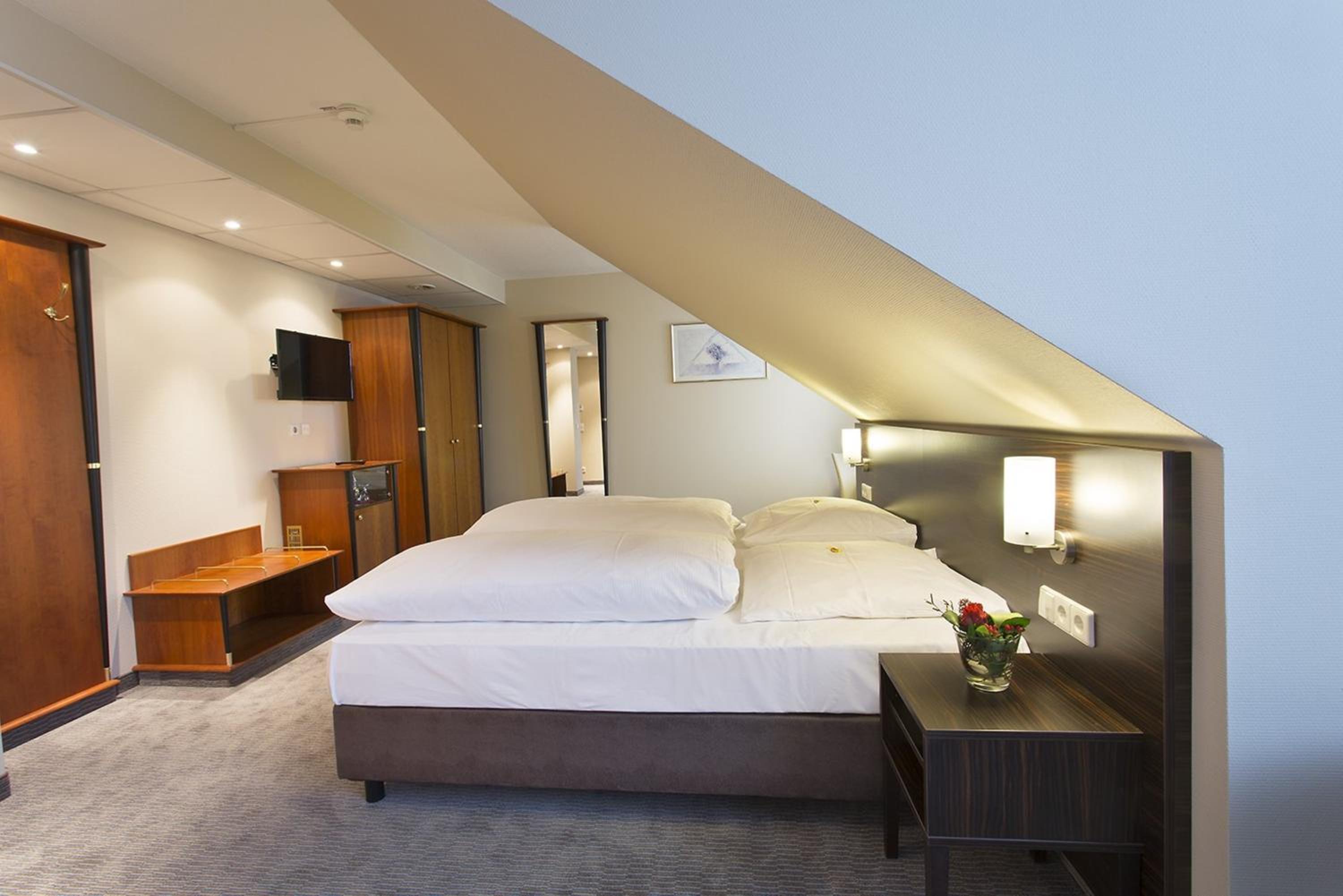 Sindelfingen Vacations - Erikson Hotel - Property Image 2