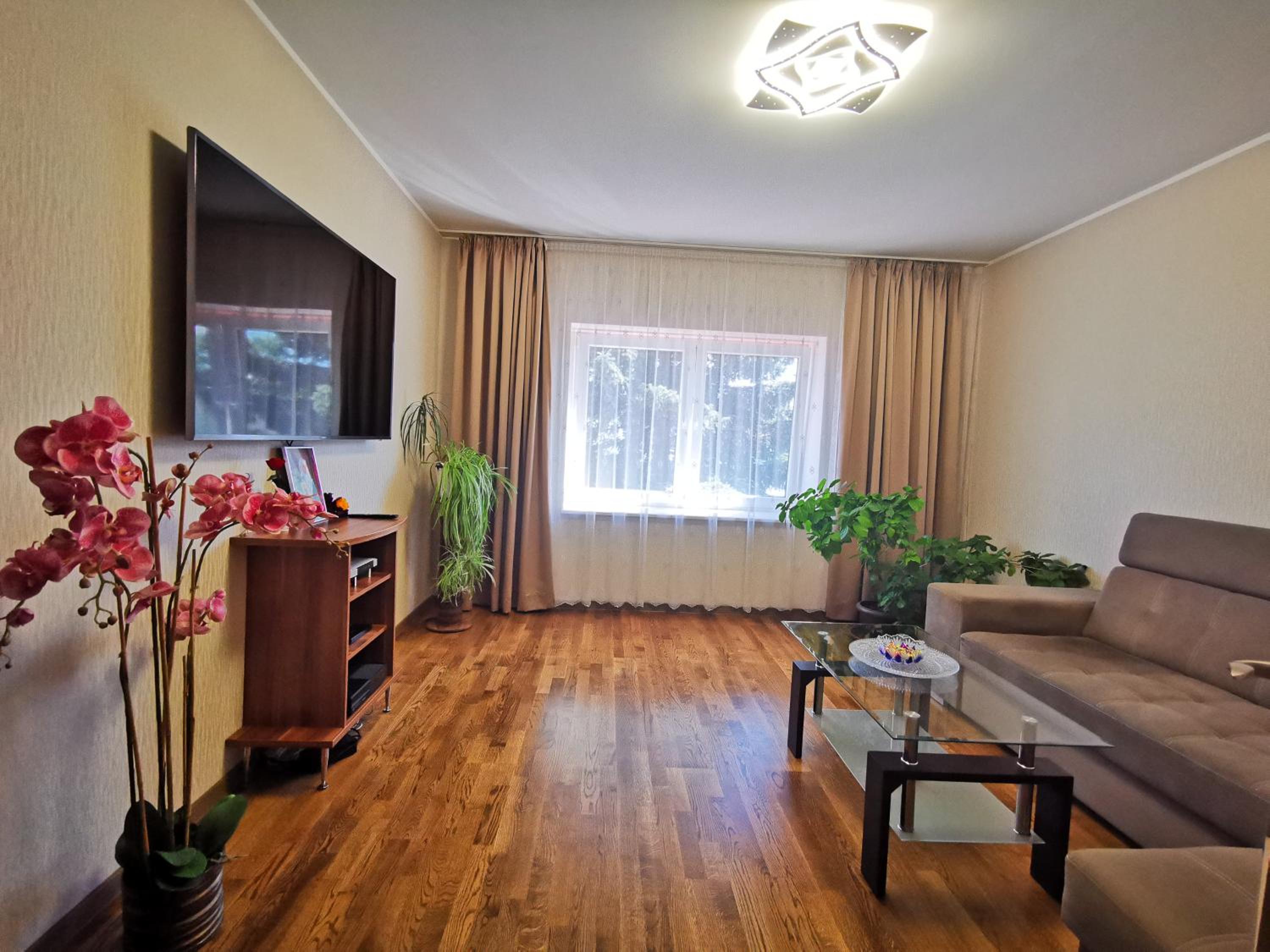 Apartement Suur - Posti view 2