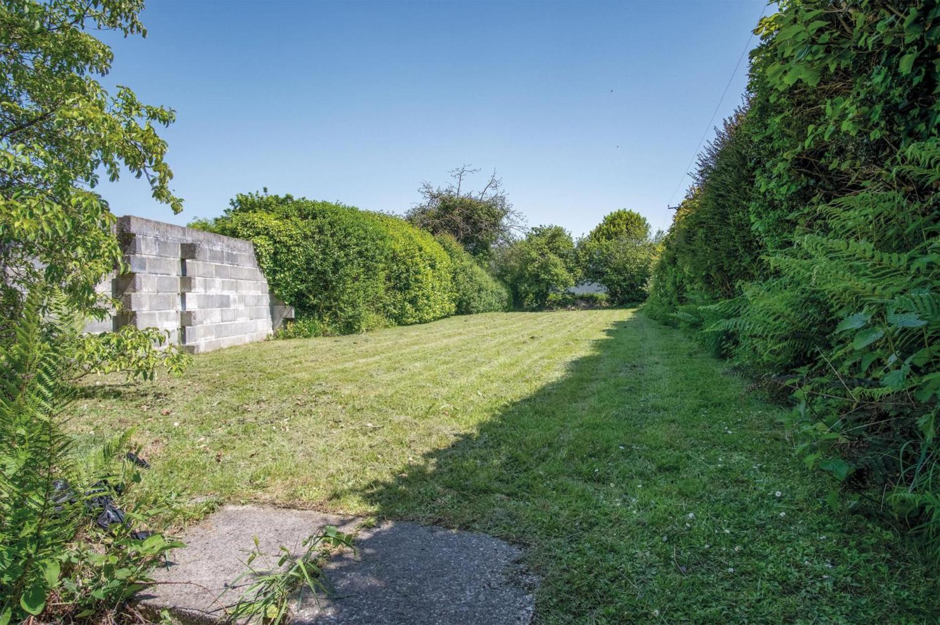 Briardene - 2 Bedroom Cottage - Oxwich view 3