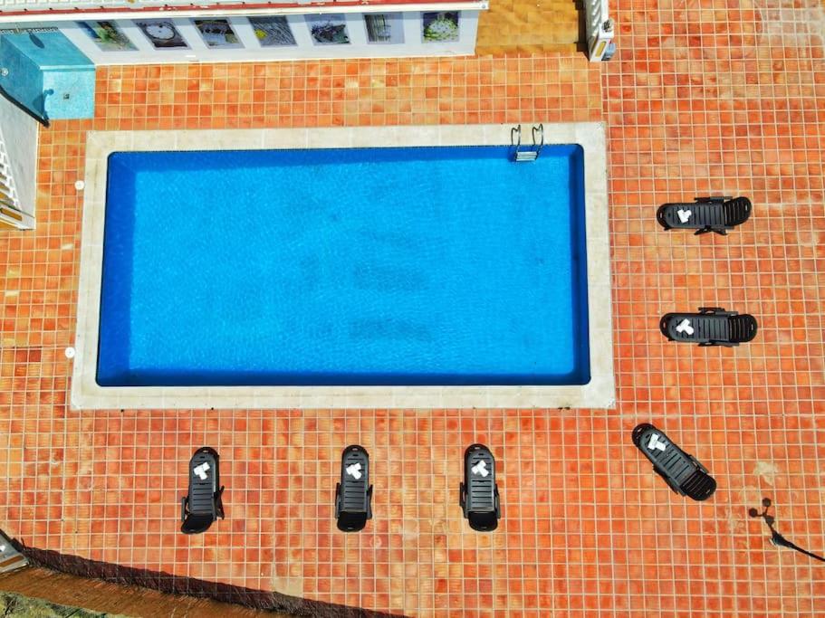 Dream villa with parking, private pool and see views