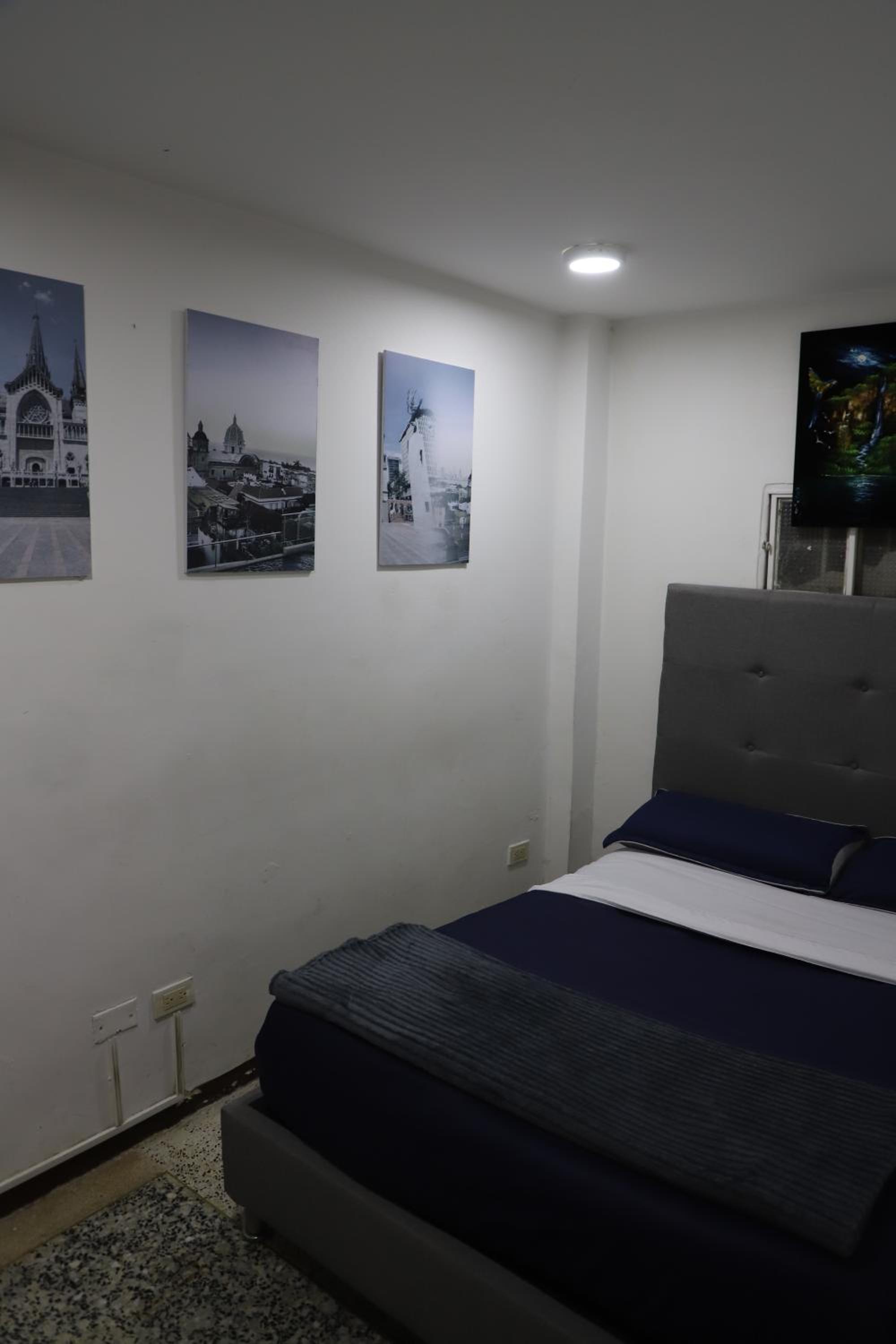 Usaquen Station Hostel - Property Image 41