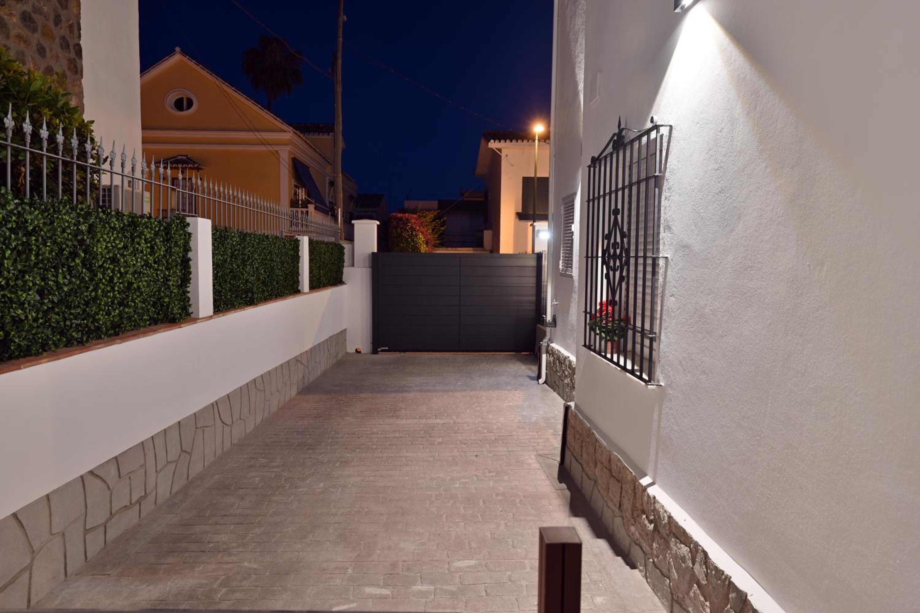 WonderStays Villa Lucía