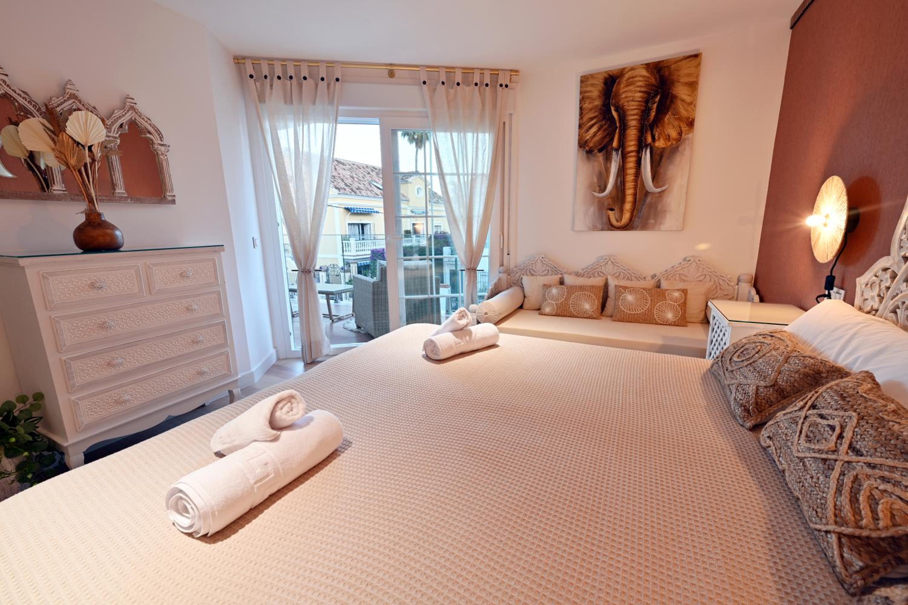 WonderStays Villa Lucía