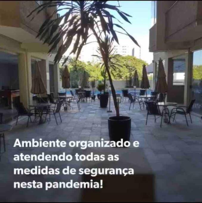 Confortável flat climatizado para até 5 pessoas