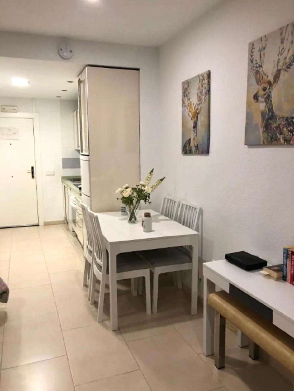 Modern Studio Garden View Benalbeach