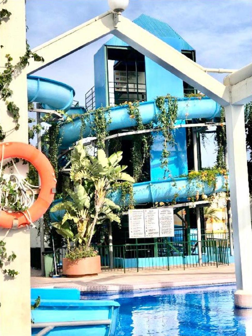 Modern Studio Garden View Benalbeach