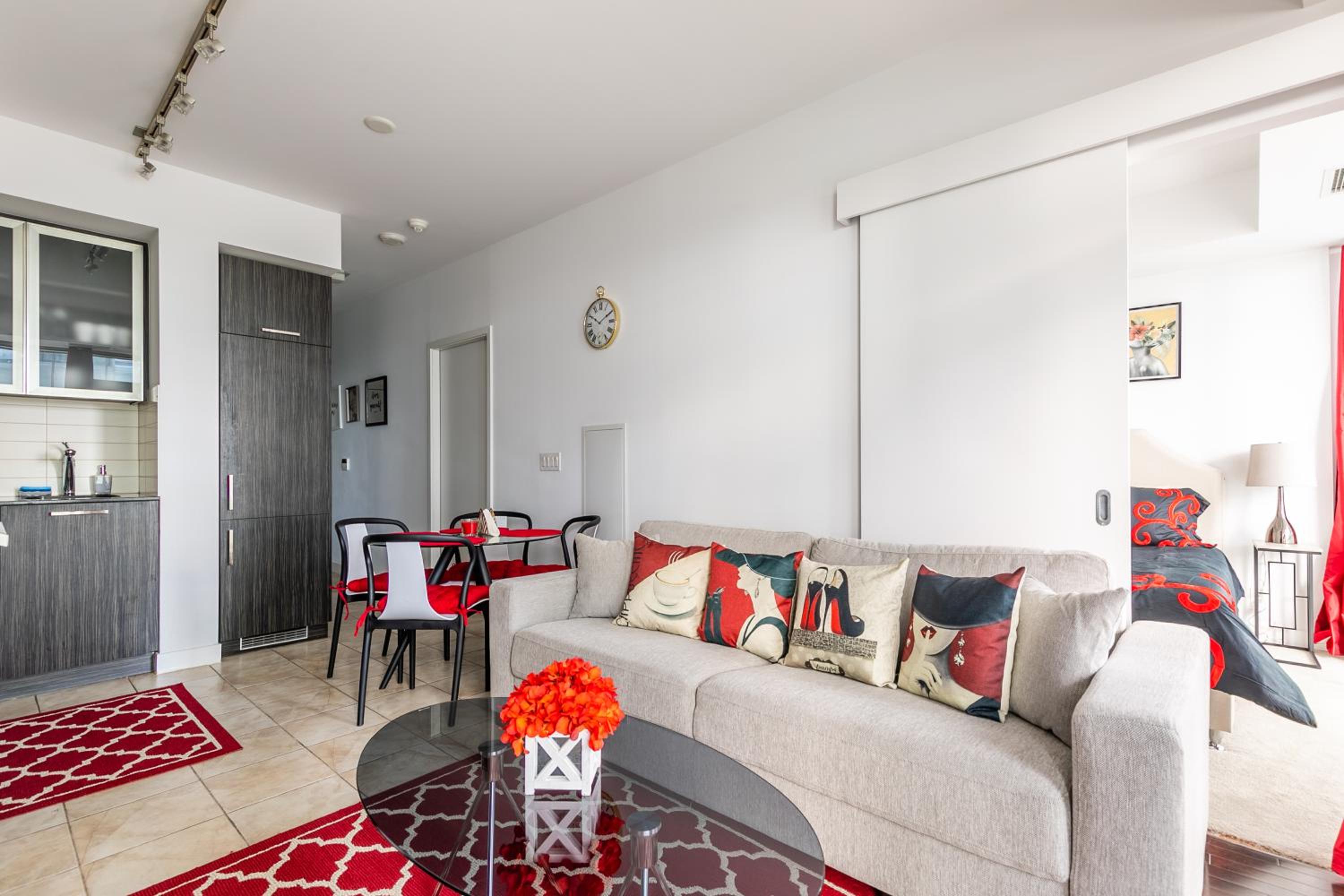 GLOBALSTAY Gorgeous Downtown Apartment